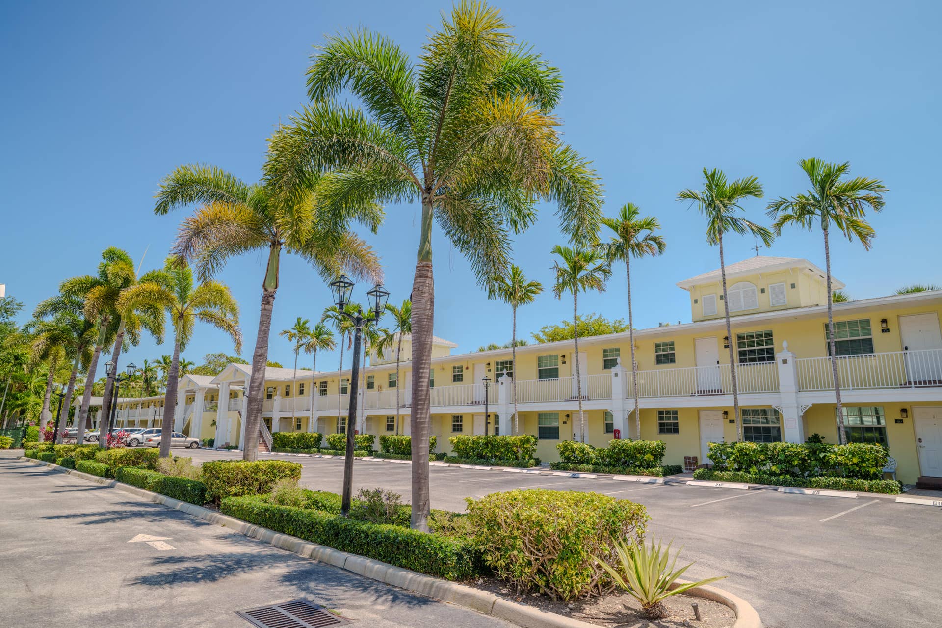 2660 NE 8th Avenue, #106, Wilton Manors, FL 33334 DSC03284-HDR