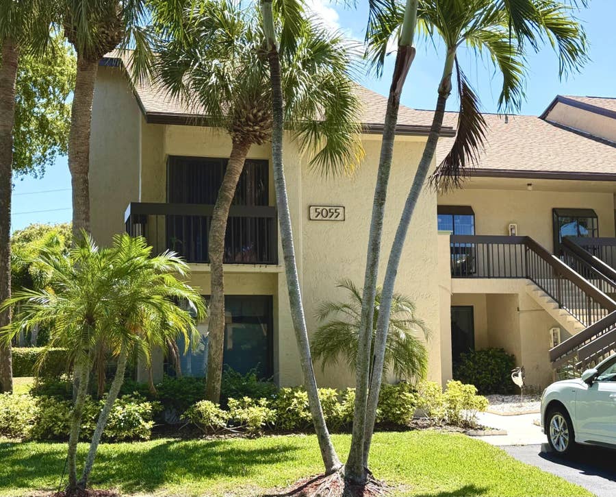 Property photo for 5055 Oakhill Lane, #221, Delray Beach, FL