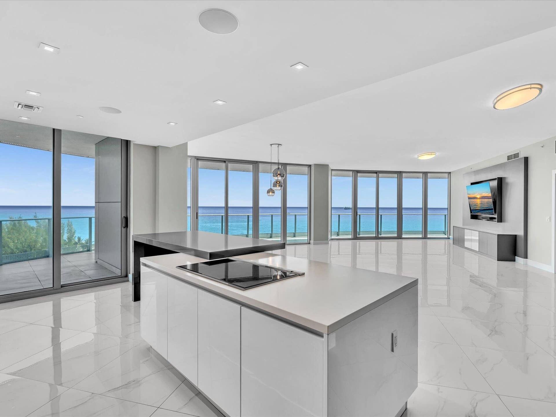 701 N Fort Lauderdale Beach Boulevard N, #802, Fort Lauderdale, Fort Lauderdale, FL 33304 18-FPP00271