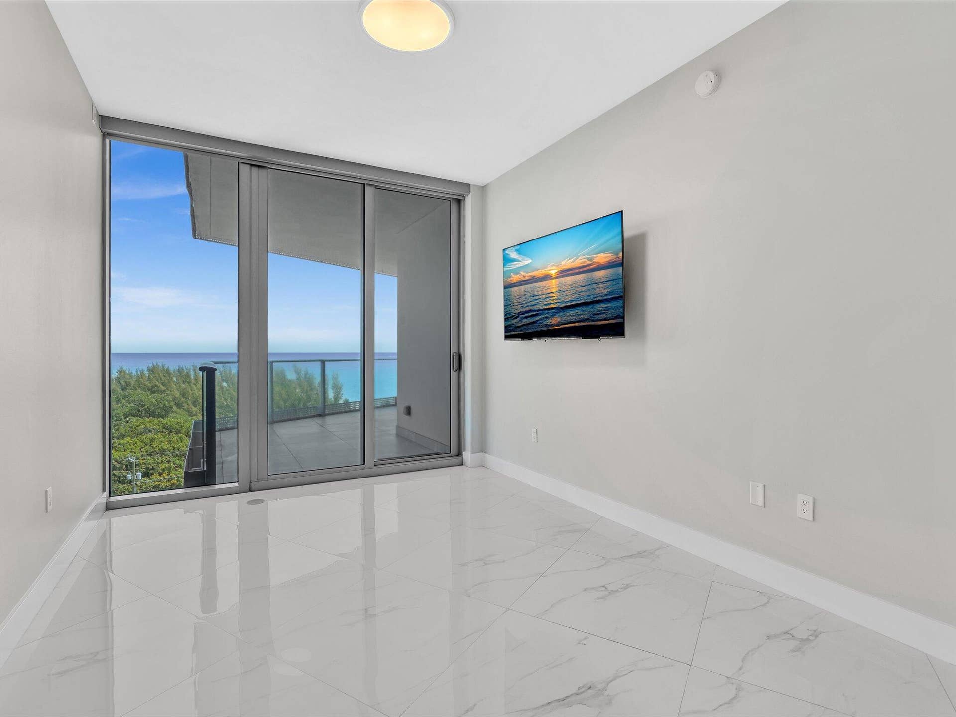 701 N Fort Lauderdale Beach Boulevard N, #802, Fort Lauderdale, Fort Lauderdale, FL 33304 55-FPP00446
