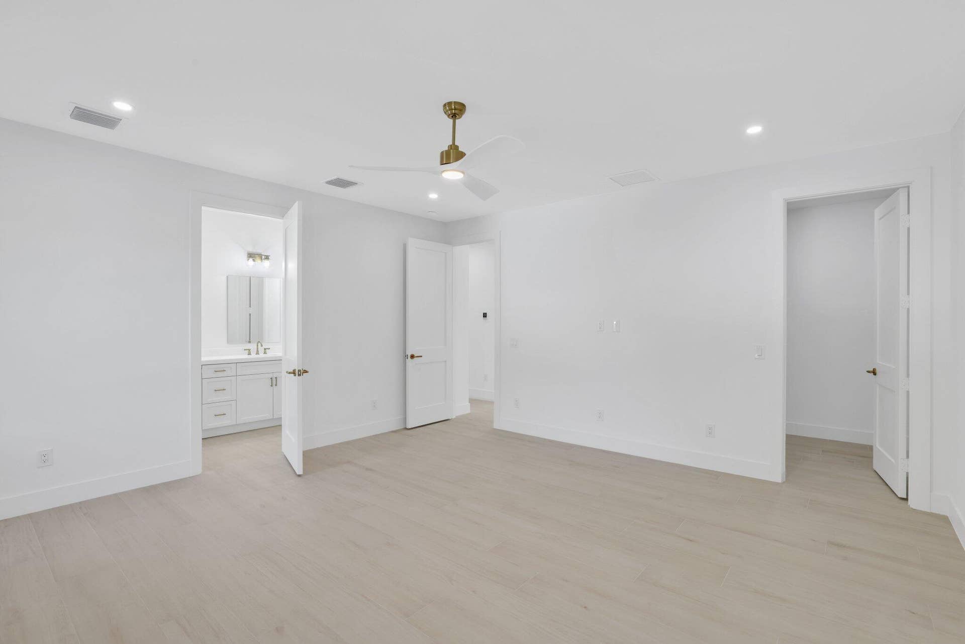 309 Claremont Lane - 52.jpg-SMALL