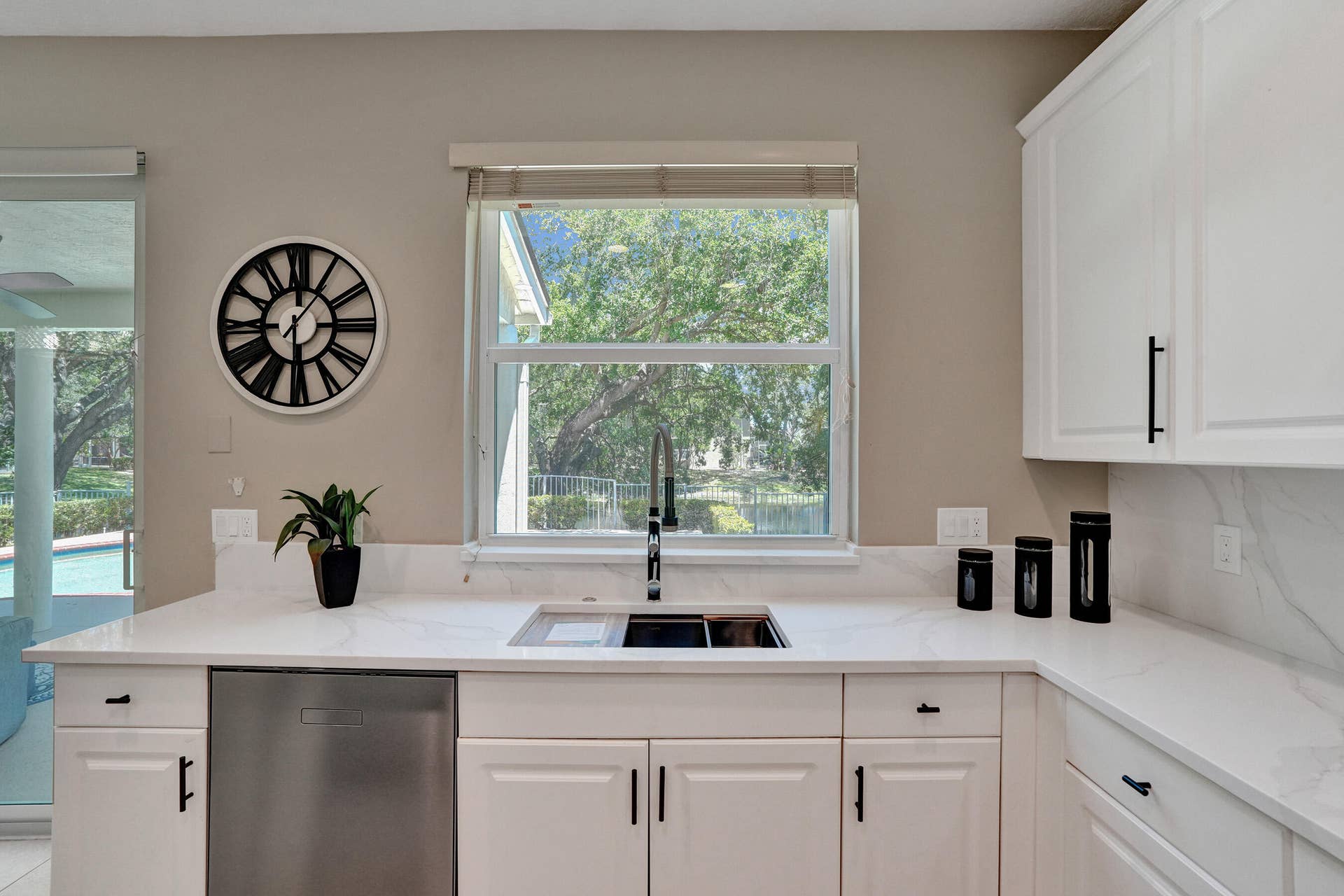 6020 NW 104th Lane, Parkland, FL 33076 DSC04851