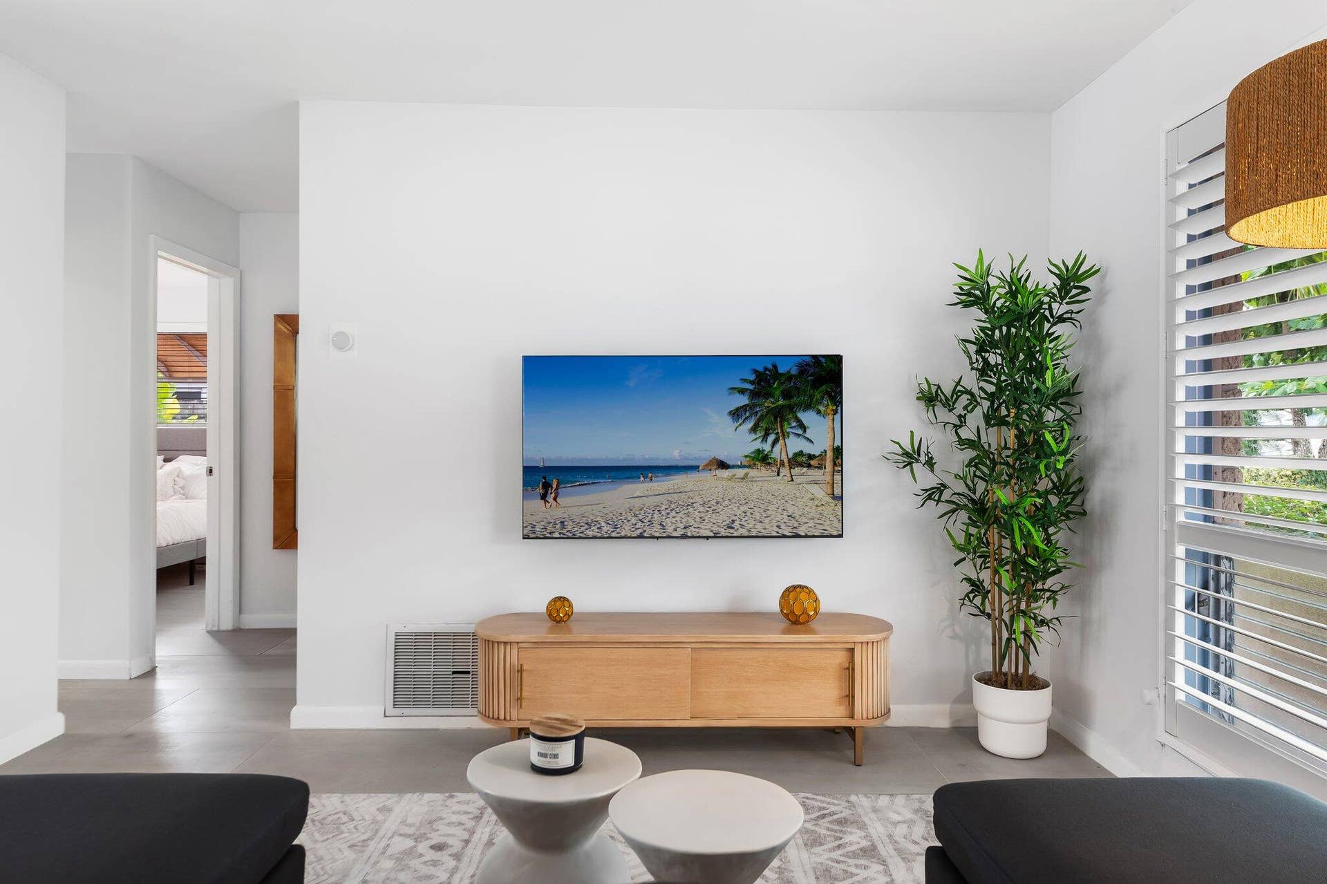 2640 NW 9th Lane, Wilton Manors, FL 33311 22-web-or-mls-DSC_7844