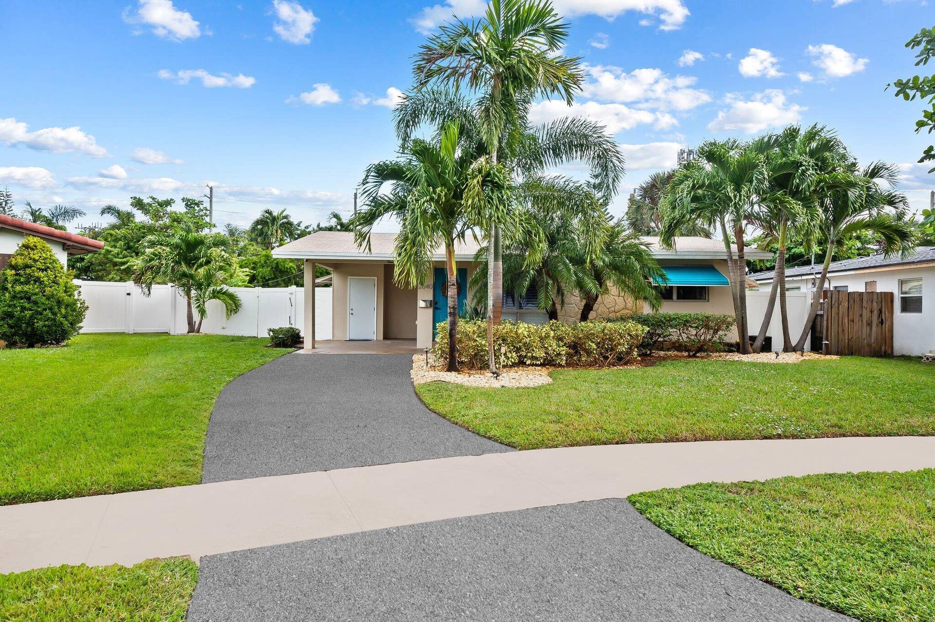 2640 NW 9th Lane, Wilton Manors, FL 33311 1-web-or-mls-DSC_7735