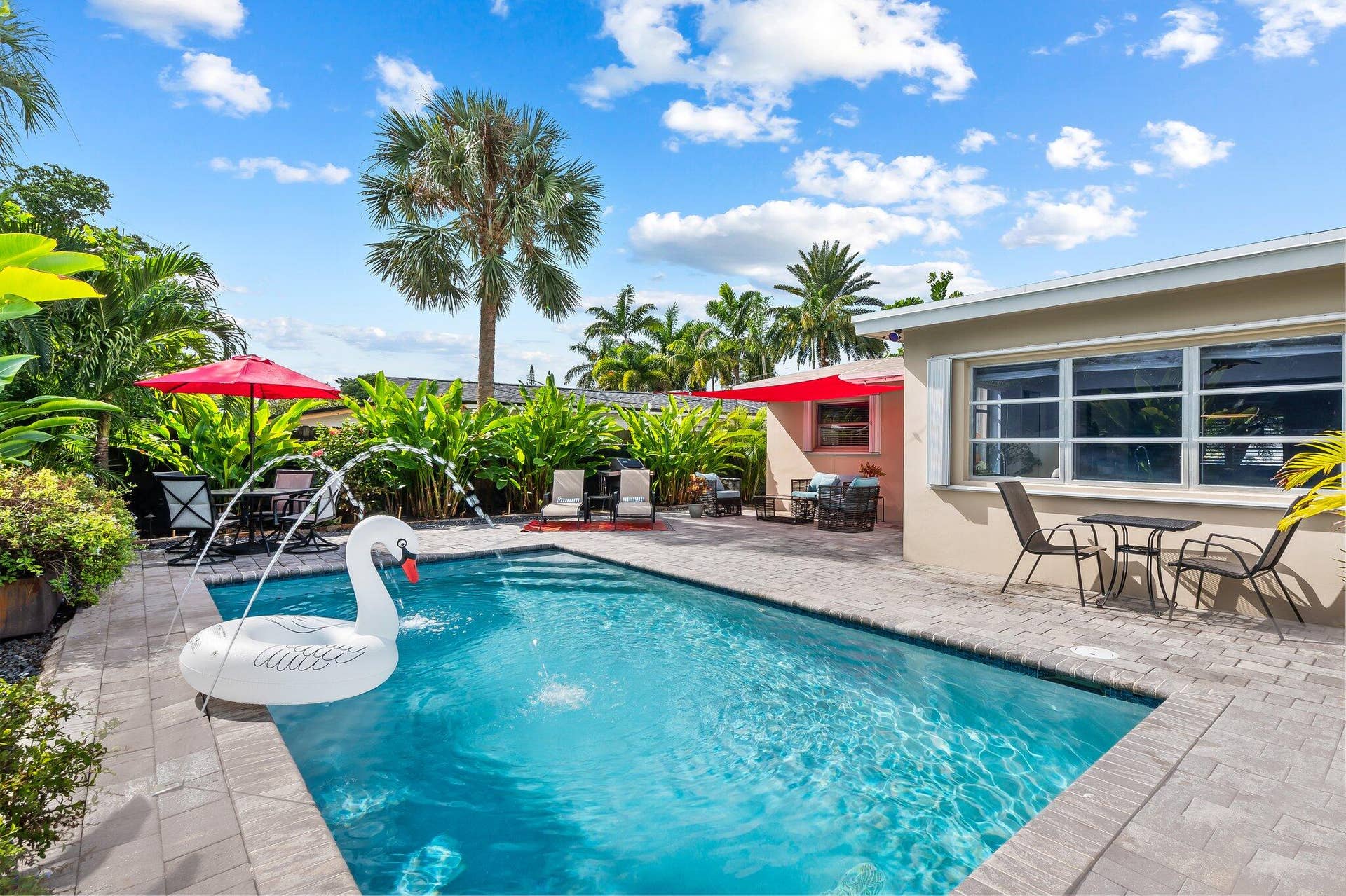 2640 NW 9th Lane, Wilton Manors, FL 33311 20-web-or-mls-DSC_7832