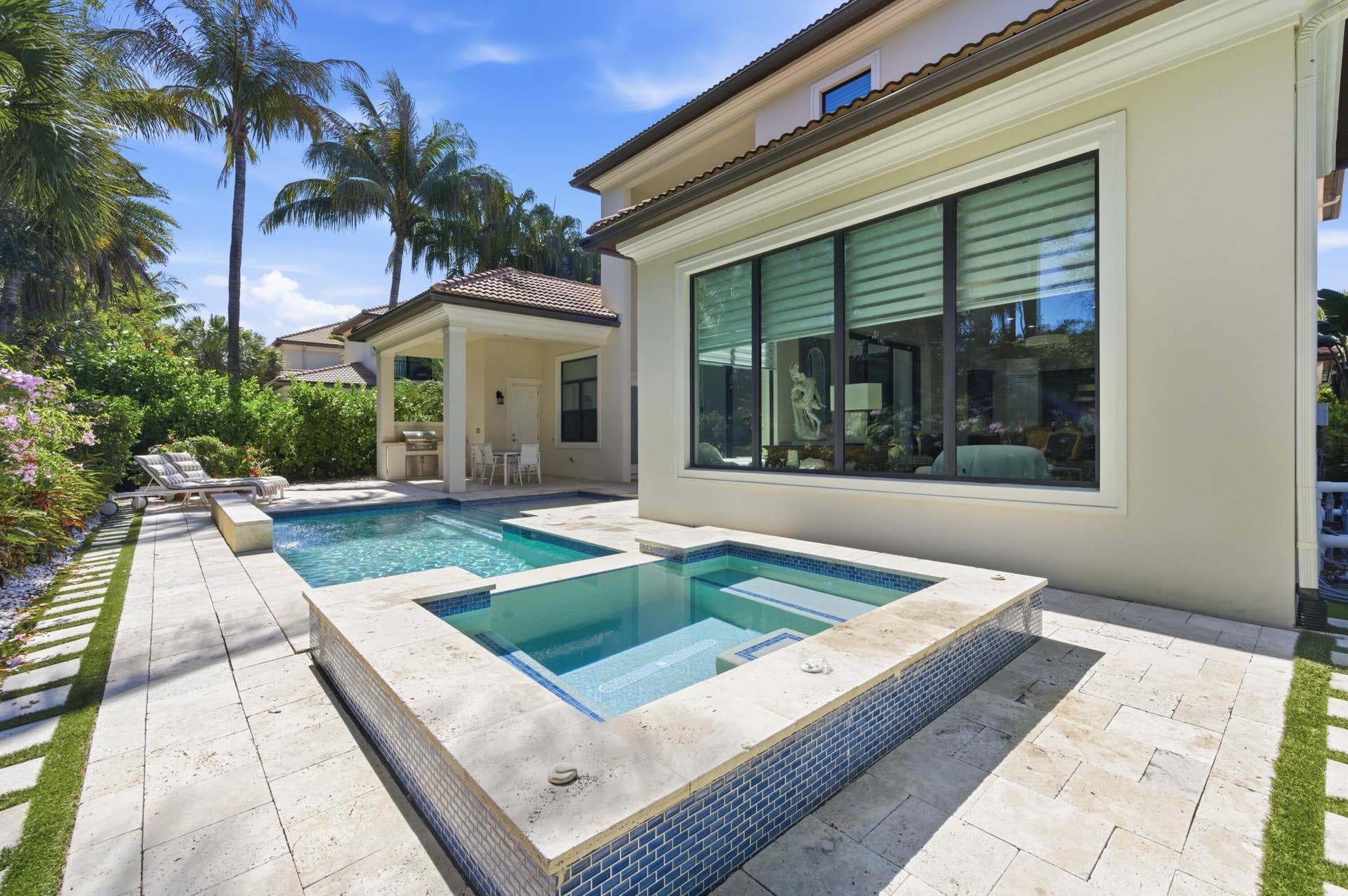 165 Gardenia Isle Drive, Palm Beach Gardens, FL 33418 165_Gardenia_Isles_Dr_PBG_7099-end_023-E