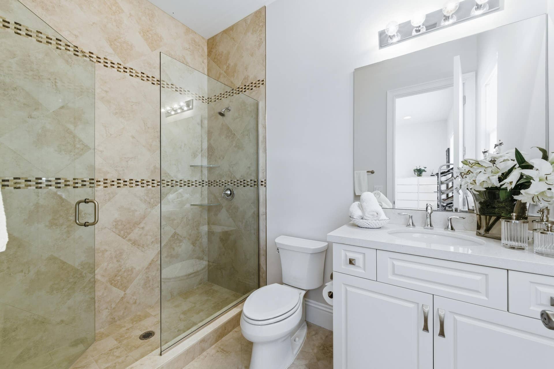 165 Gardenia Isle Drive, Palm Beach Gardens, FL 33418 165_Gardenia_Isles_Dr_PBG_1-7098_020-Edi