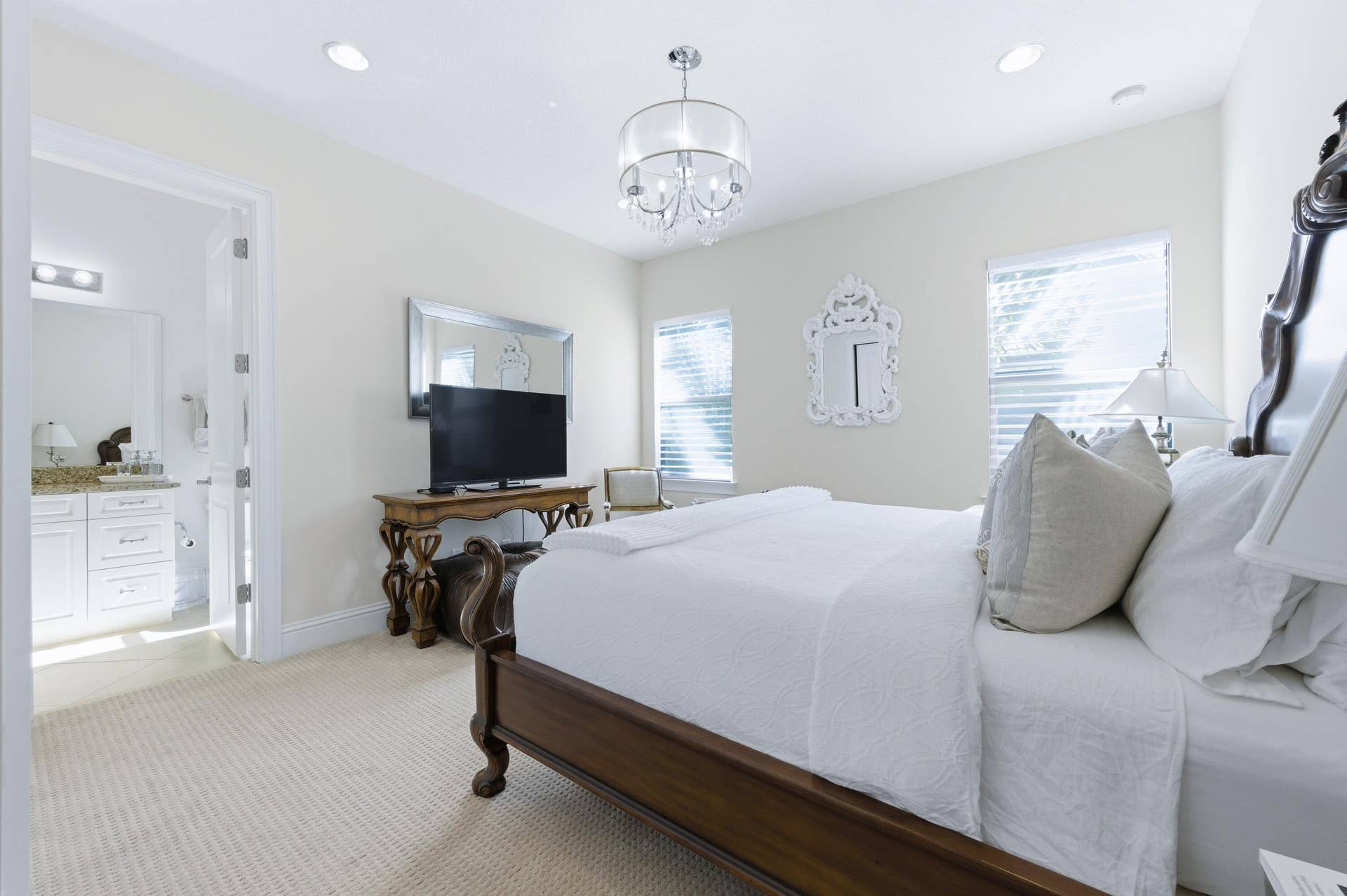 165 Gardenia Isle Drive, Palm Beach Gardens, FL 33418 165_Gardenia_Isles_Dr_PBG_1-7098_015-Edi