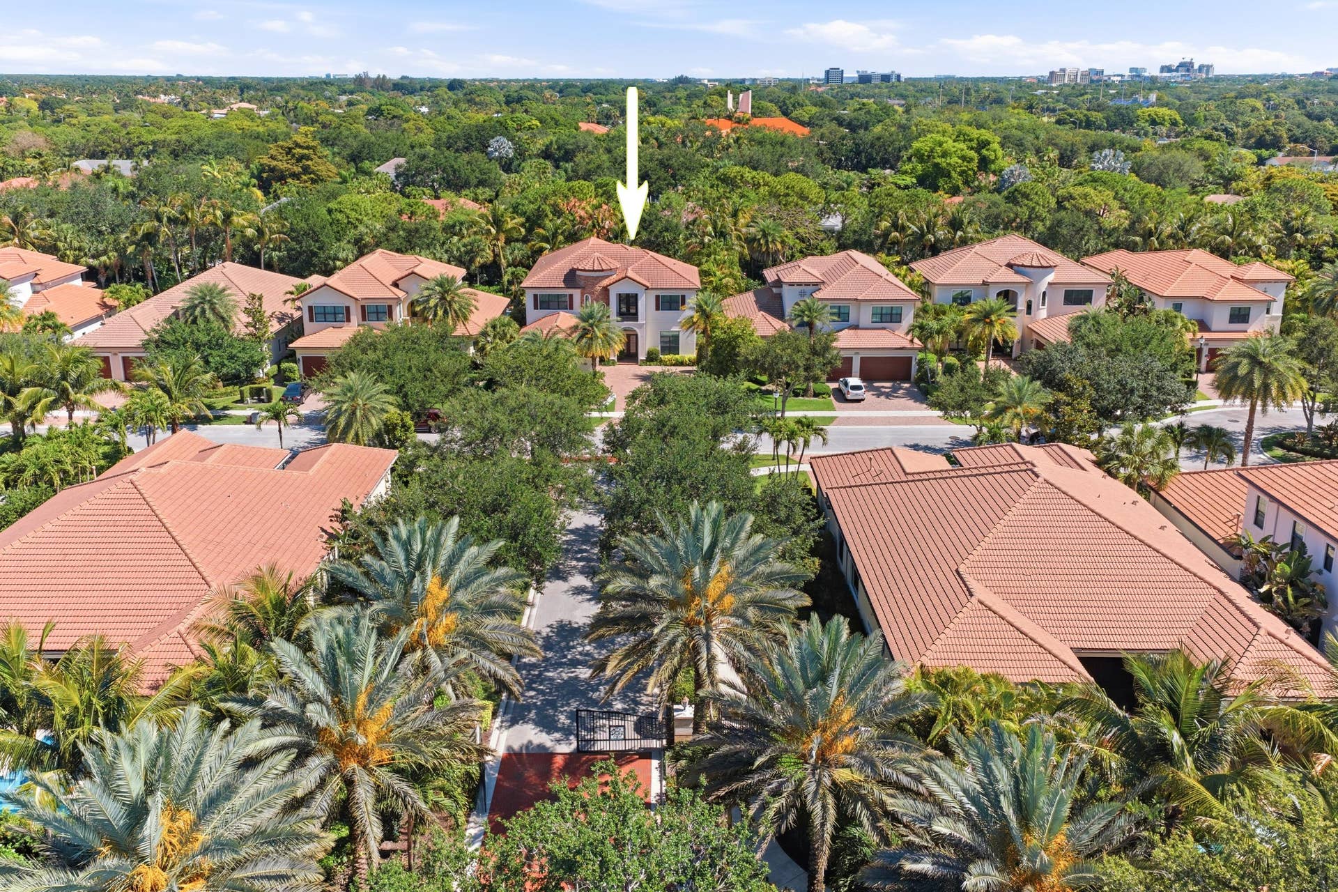 165 Gardenia Isle Drive, Palm Beach Gardens, FL 33418 165_Gardenia_Isles_Dr_PBG_7099-end_038-E