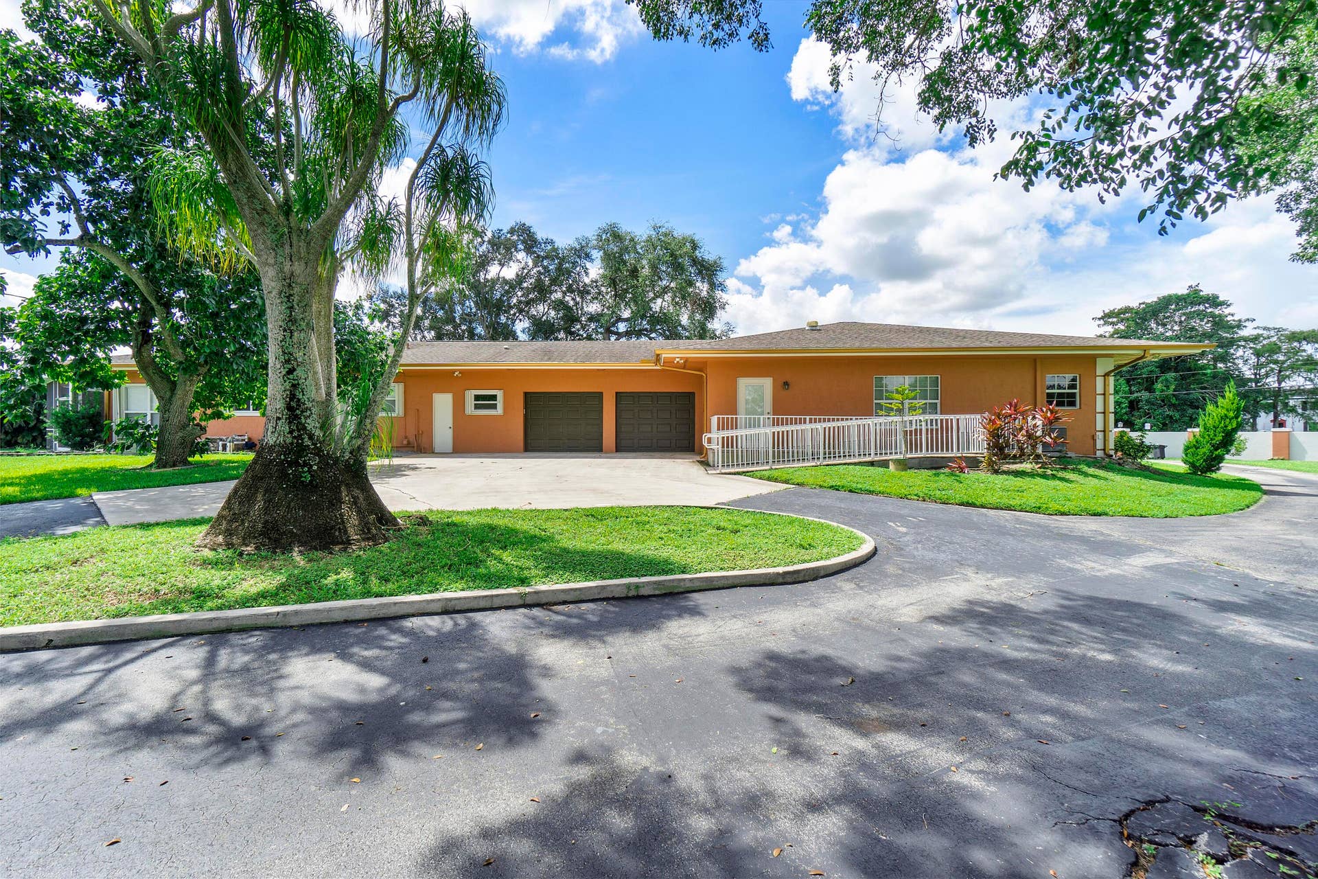 7600 NW 82nd Terrace_42