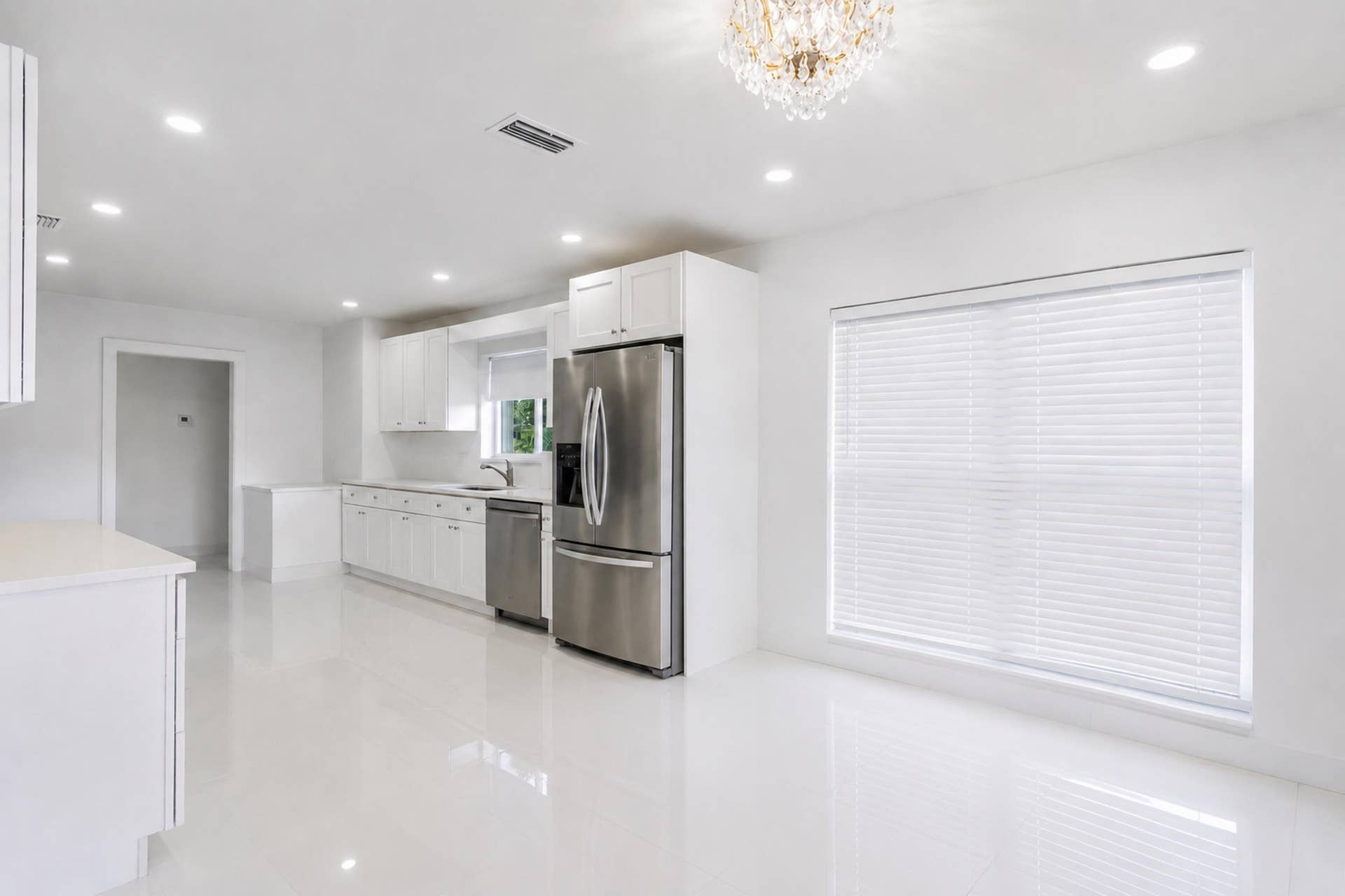 7600 NW 82nd Terrace_18