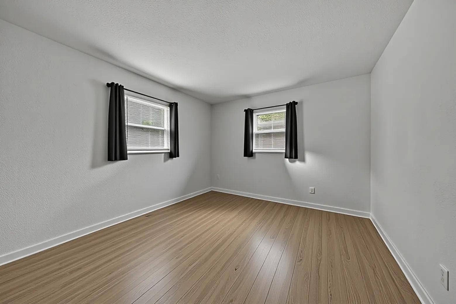2216 NW 2nd Avenue, Wilton Manors, FL 33311 mcclellan-47 empty