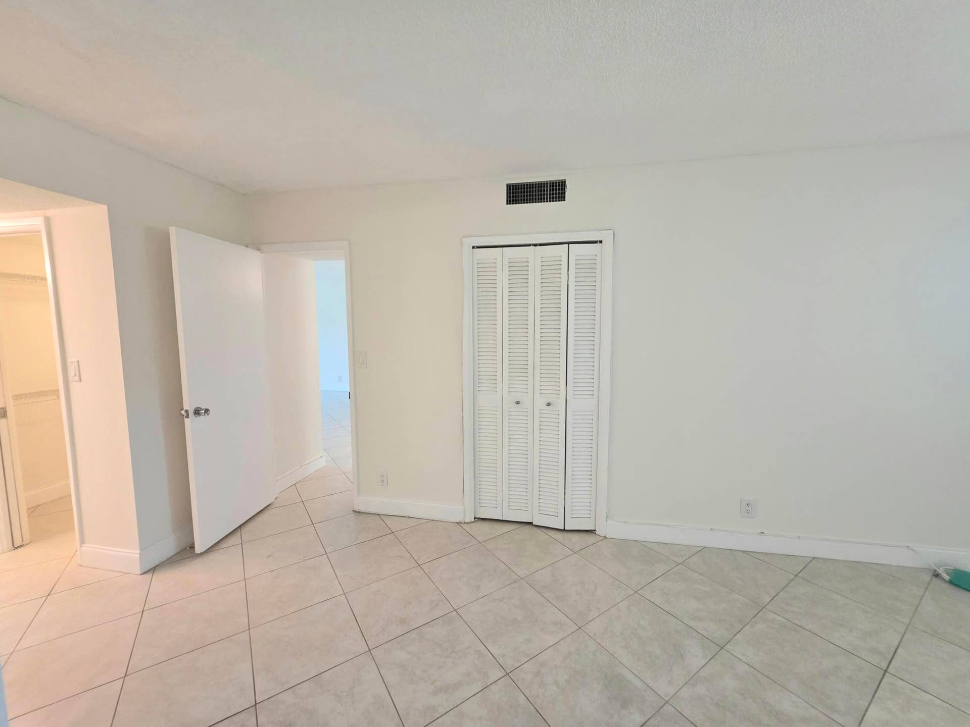 3100 NE 48th Court, #113, Lighthouse Point, Lighthouse Point, FL 33064 32