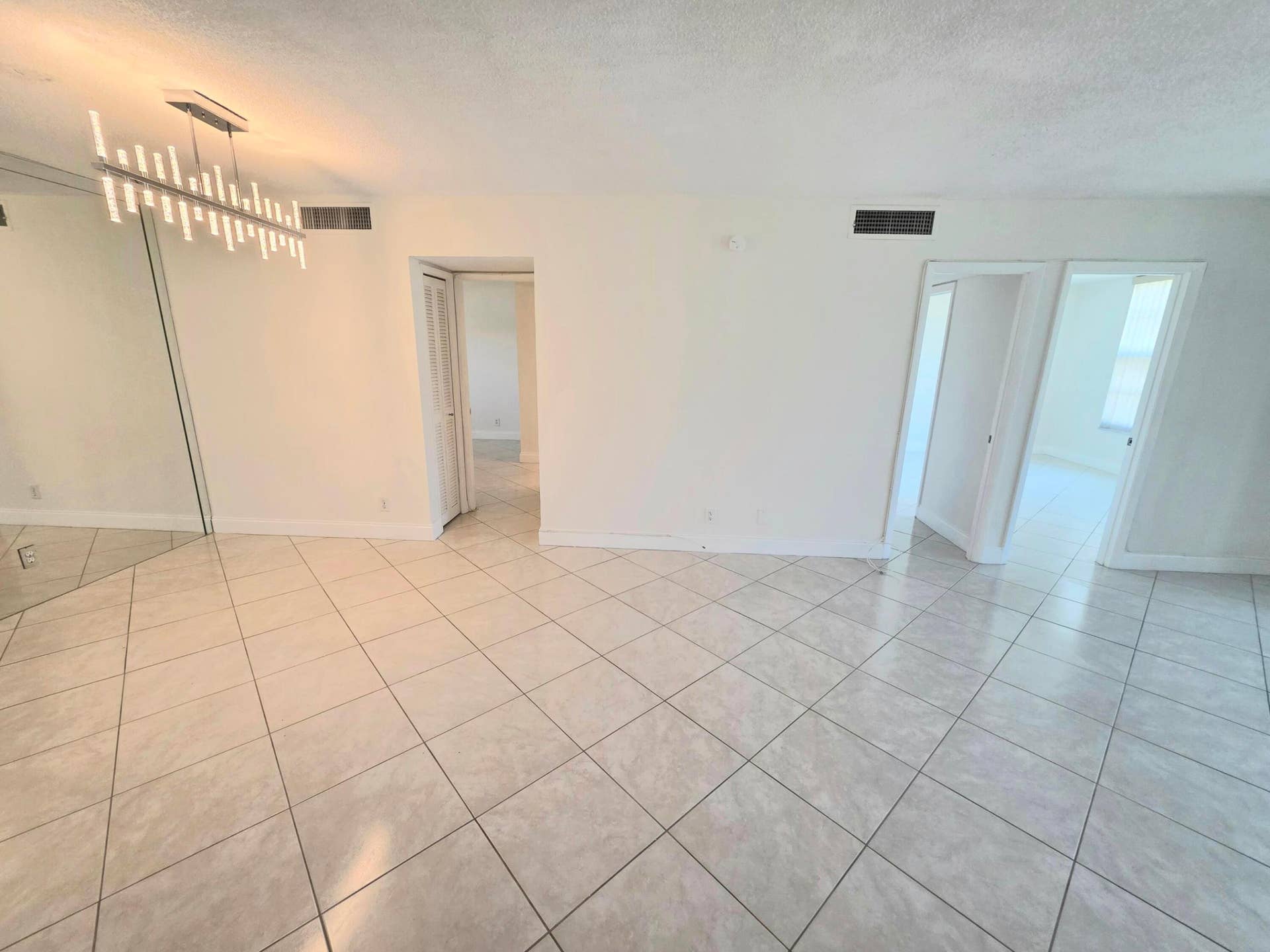 3100 NE 48th Court, #113, Lighthouse Point, Lighthouse Point, FL 33064 33