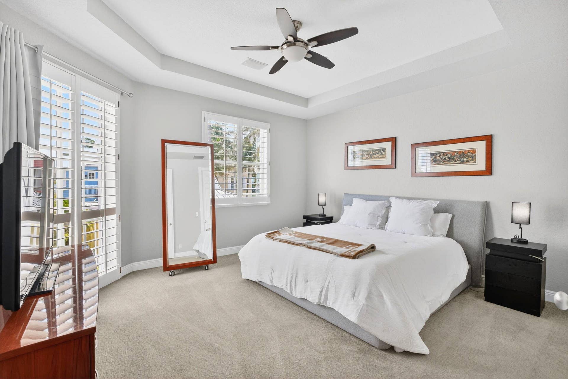 2860 Marina Circle, Lighthouse Point, FL 33064 Primary Bedroom with Balcony