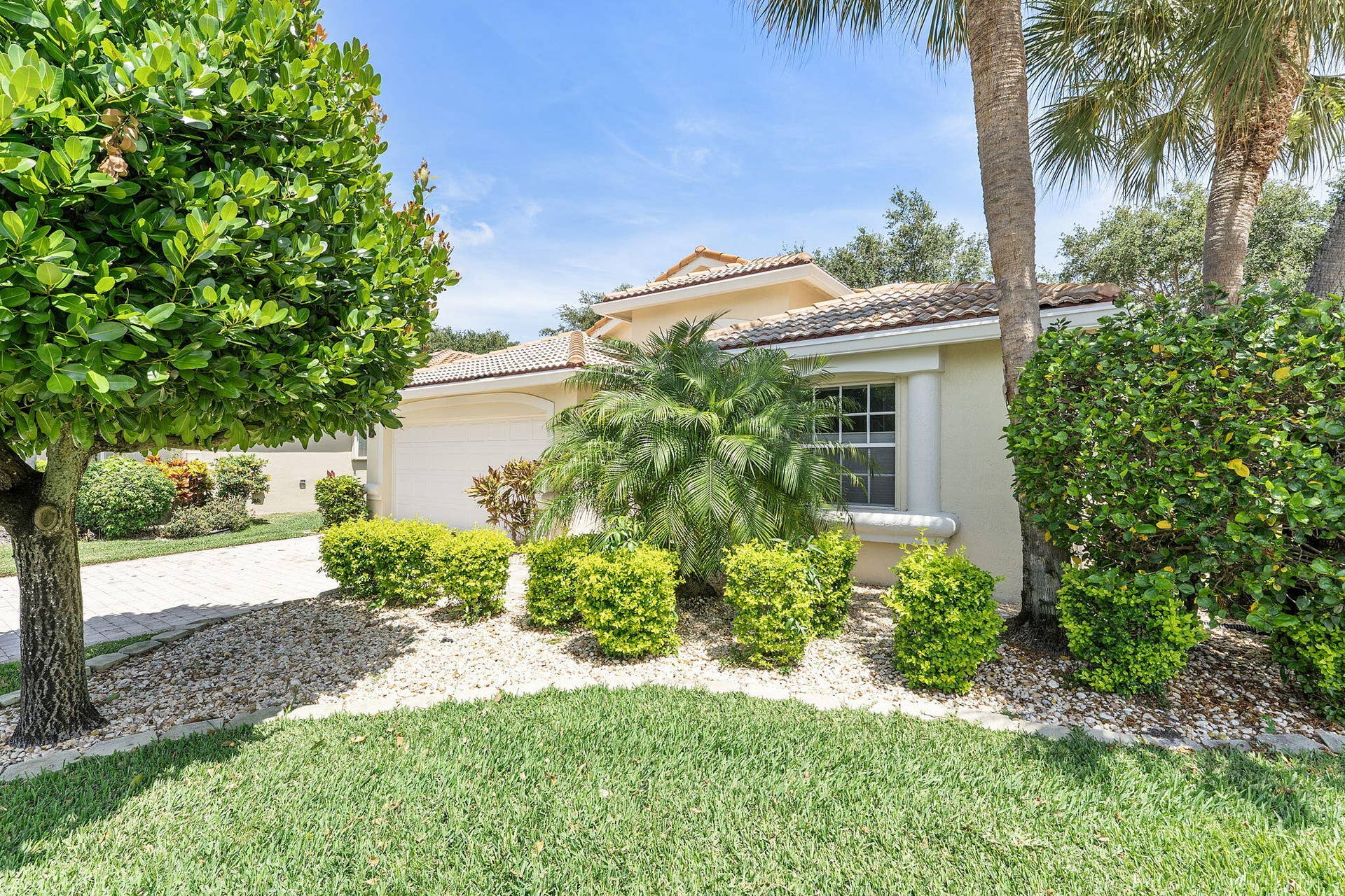 6887 Viale Elizabeth, Delray Beach, FL 33446 40-web-or-mls-DSC08192