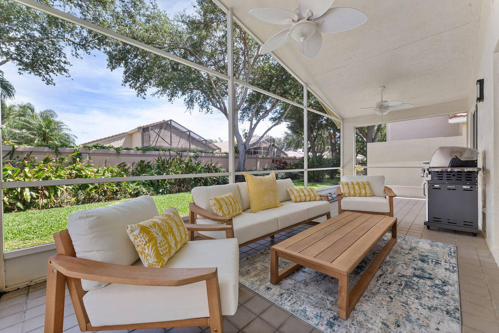 6887 Viale Elizabeth, Delray Beach, FL 33446 Screened In Patio