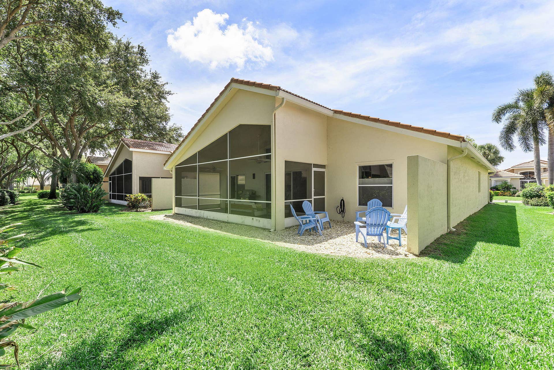 6887 Viale Elizabeth, Delray Beach, FL 33446 Back View