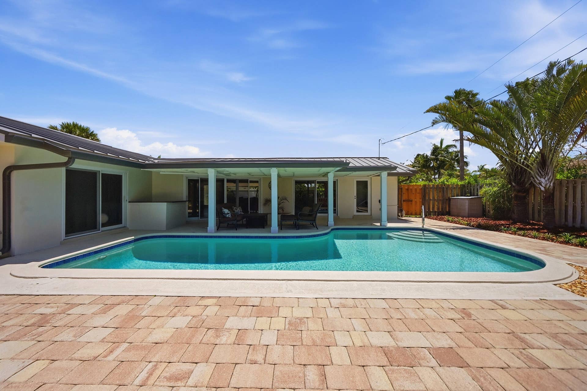 4111 NE 26th Terrace, Lighthouse Point, FL 33064 Pool