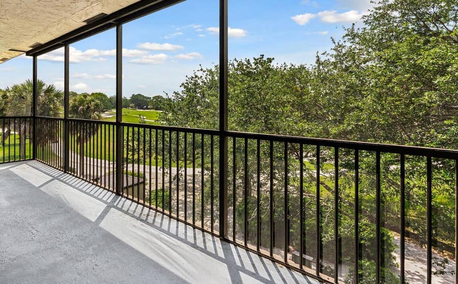 Property photo for 200 Jacaranda Country Club Drive, #3c, Plantation, FL