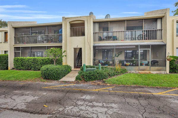 Property photo for 150 Pineview Road, #J6, Jupiter, FL