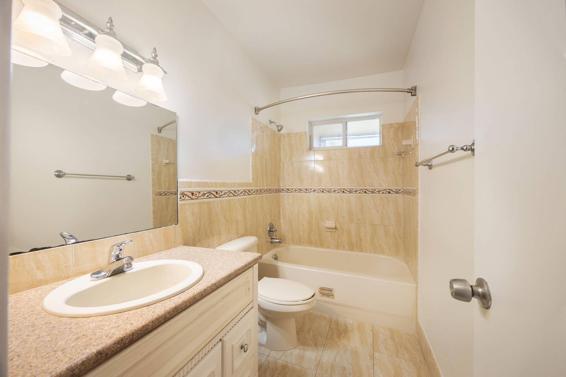 1510 SE 15th Street, #302, Fort Lauderdale, FL 33316 Bathroom