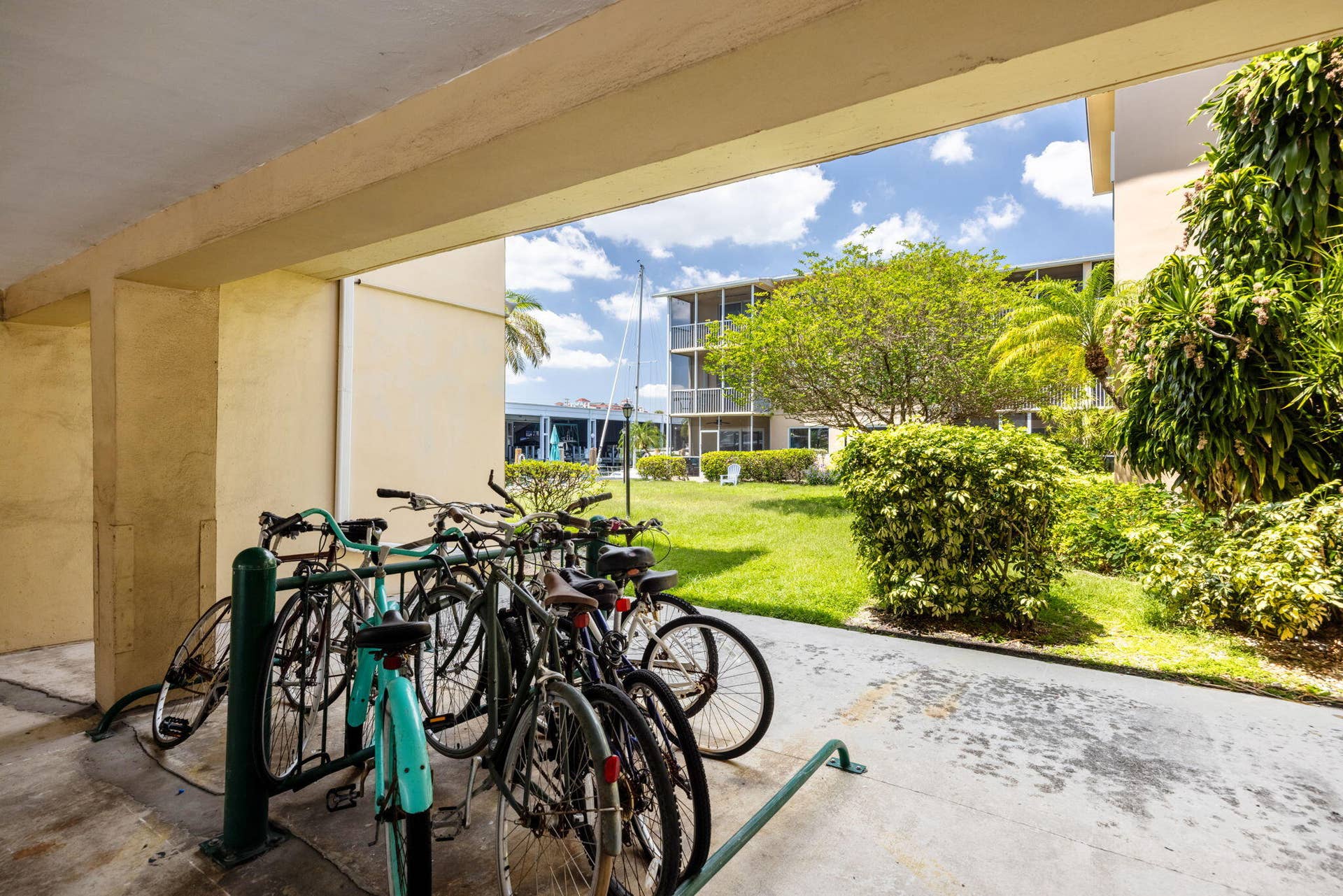 1510 SE 15th Street, #302, Fort Lauderdale, FL 33316 16-16