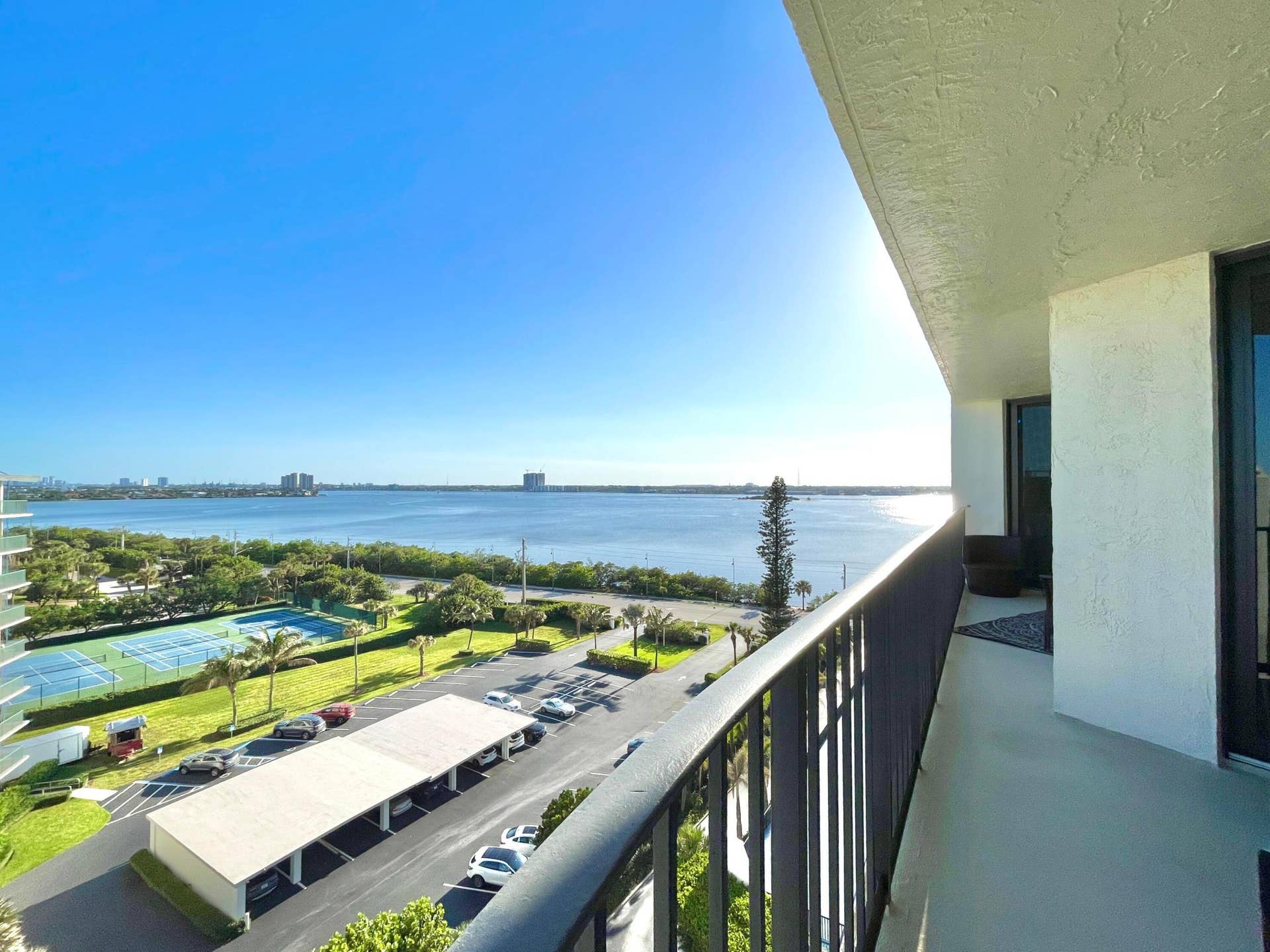 5420 N Ocean Drive, #906, Singer Island, Singer Island, FL 33404 View