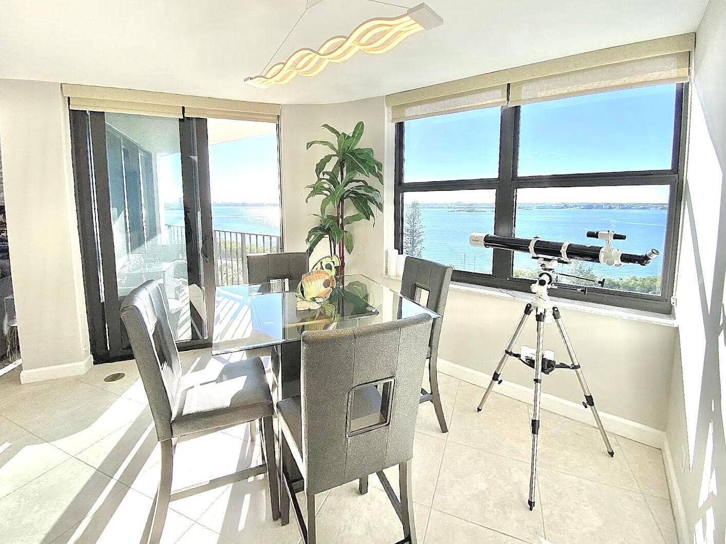 5420 N Ocean Drive, #906, Singer Island, Singer Island, FL 33404 Dining Room