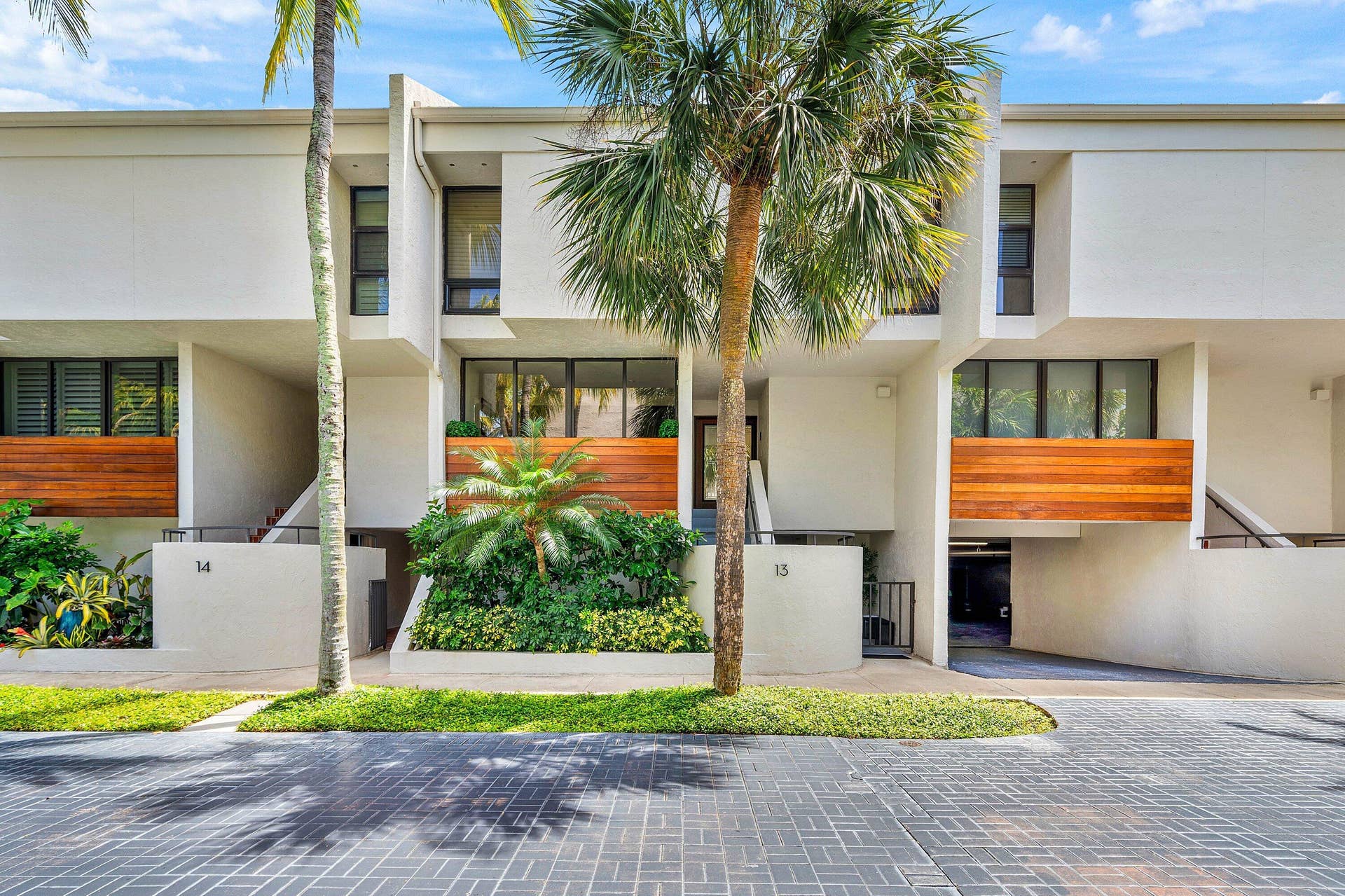 2335 S Ocean Boulevard, #13, Palm Beach, FL 33480 001-2335SouthOceanBoulevard-13-PalmBeach