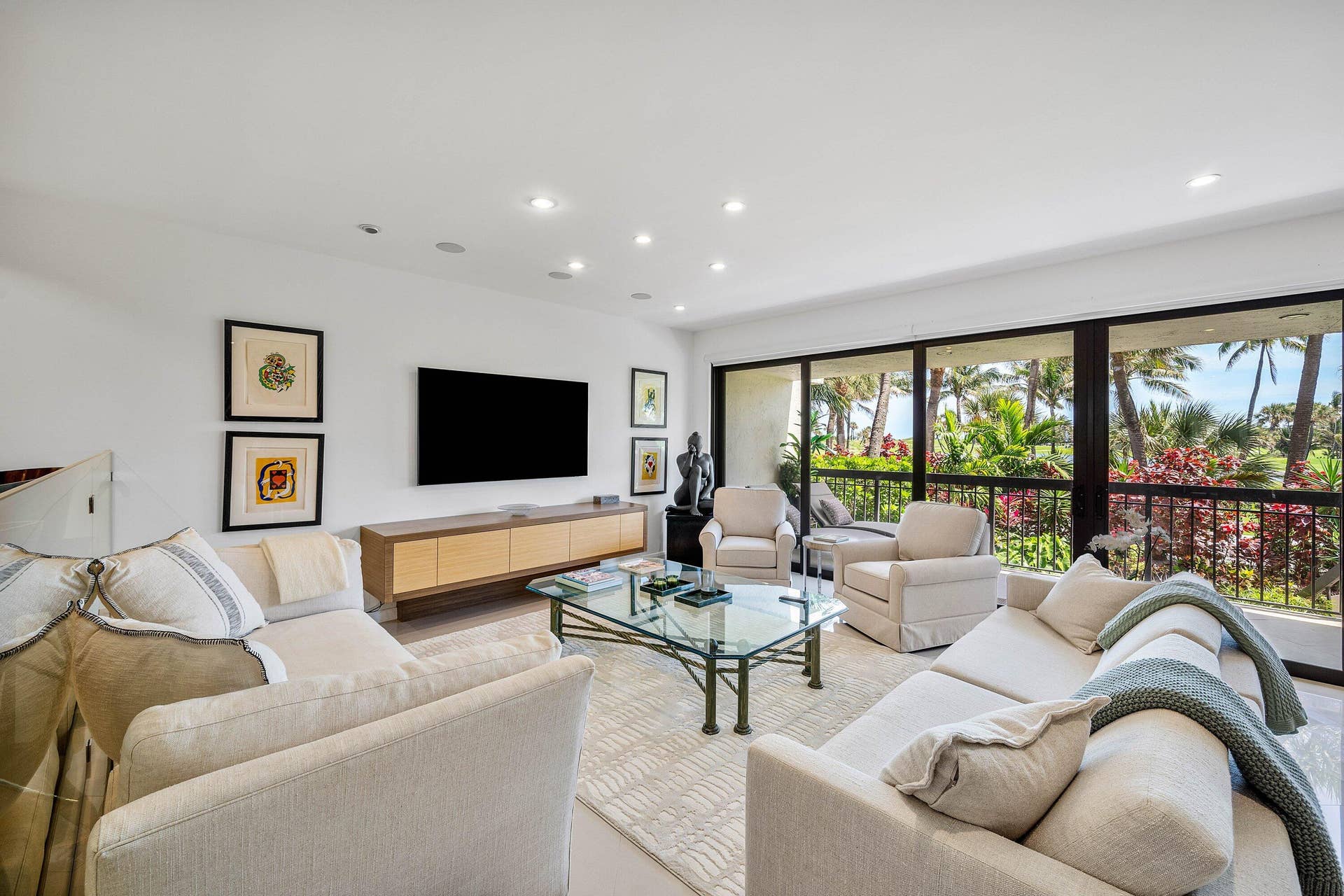 2335 S Ocean Boulevard, #13, Palm Beach, FL 33480 009-2335SouthOceanBoulevard-13-PalmBeach
