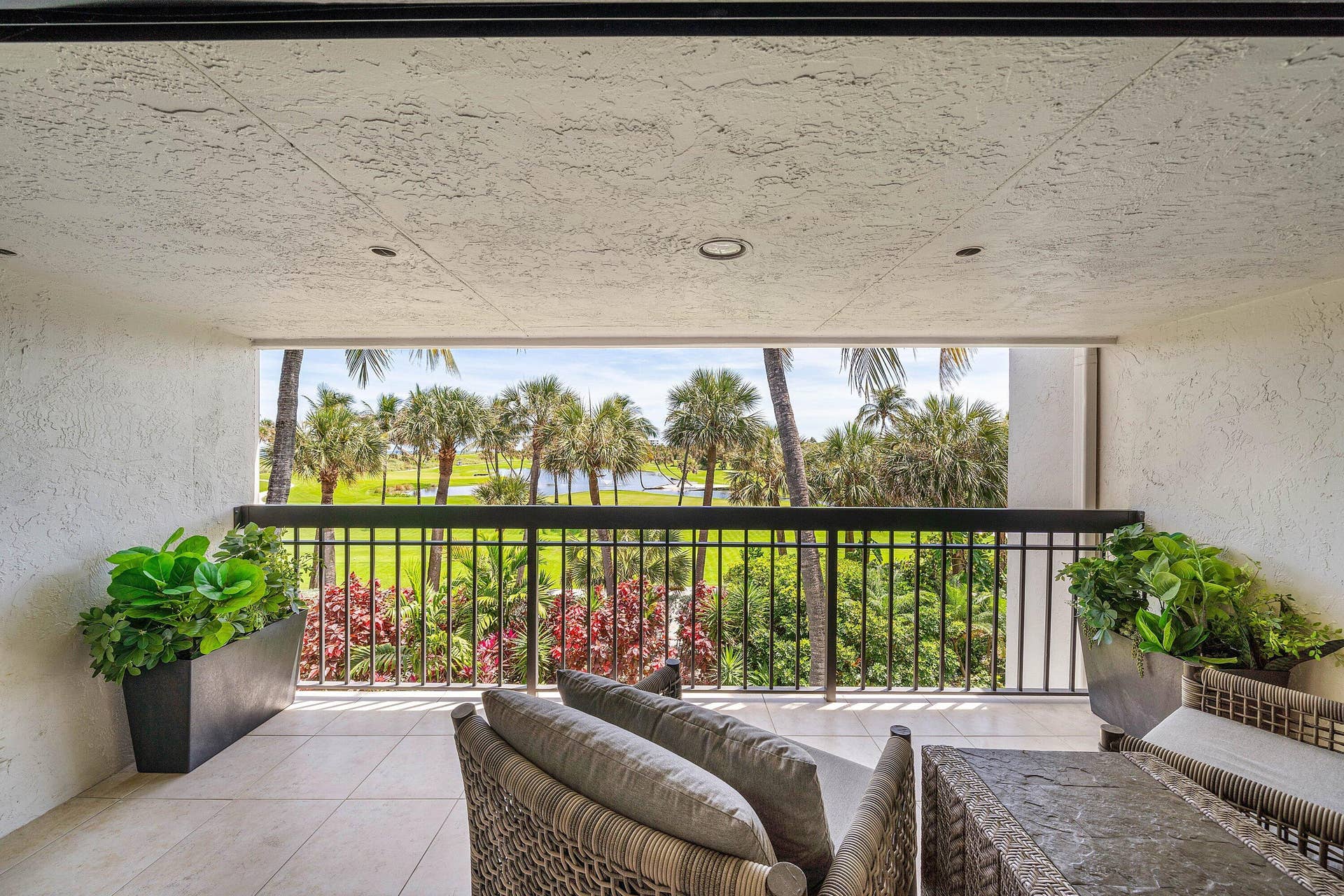 2335 S Ocean Boulevard, #13, Palm Beach, FL 33480 039-2335SouthOceanBoulevard-13-PalmBeach