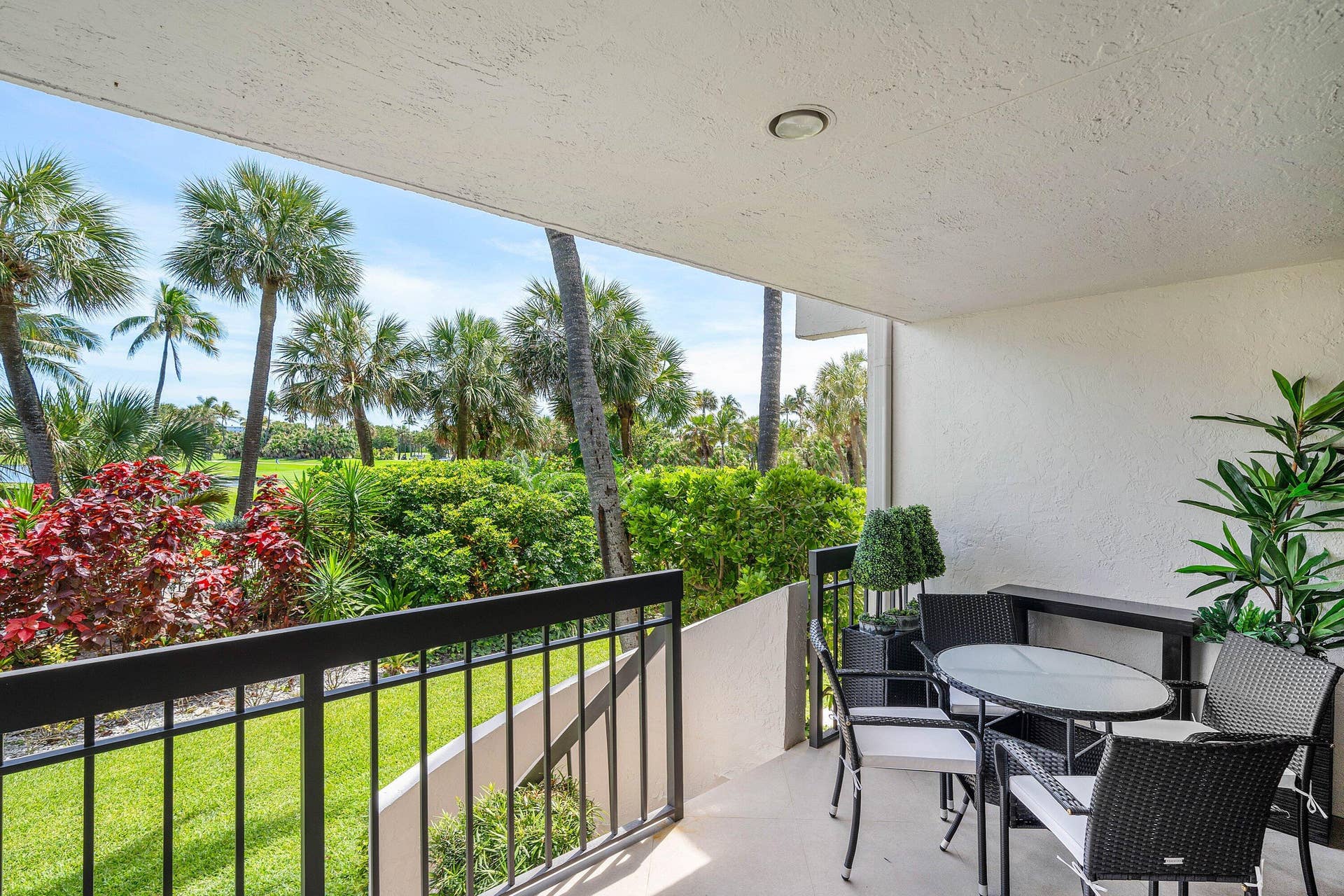 2335 S Ocean Boulevard, #13, Palm Beach, FL 33480 041-2335SouthOceanBoulevard-13-PalmBeach