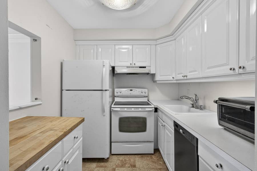 Property photo for 19 Hastings B, West Palm Beach, FL