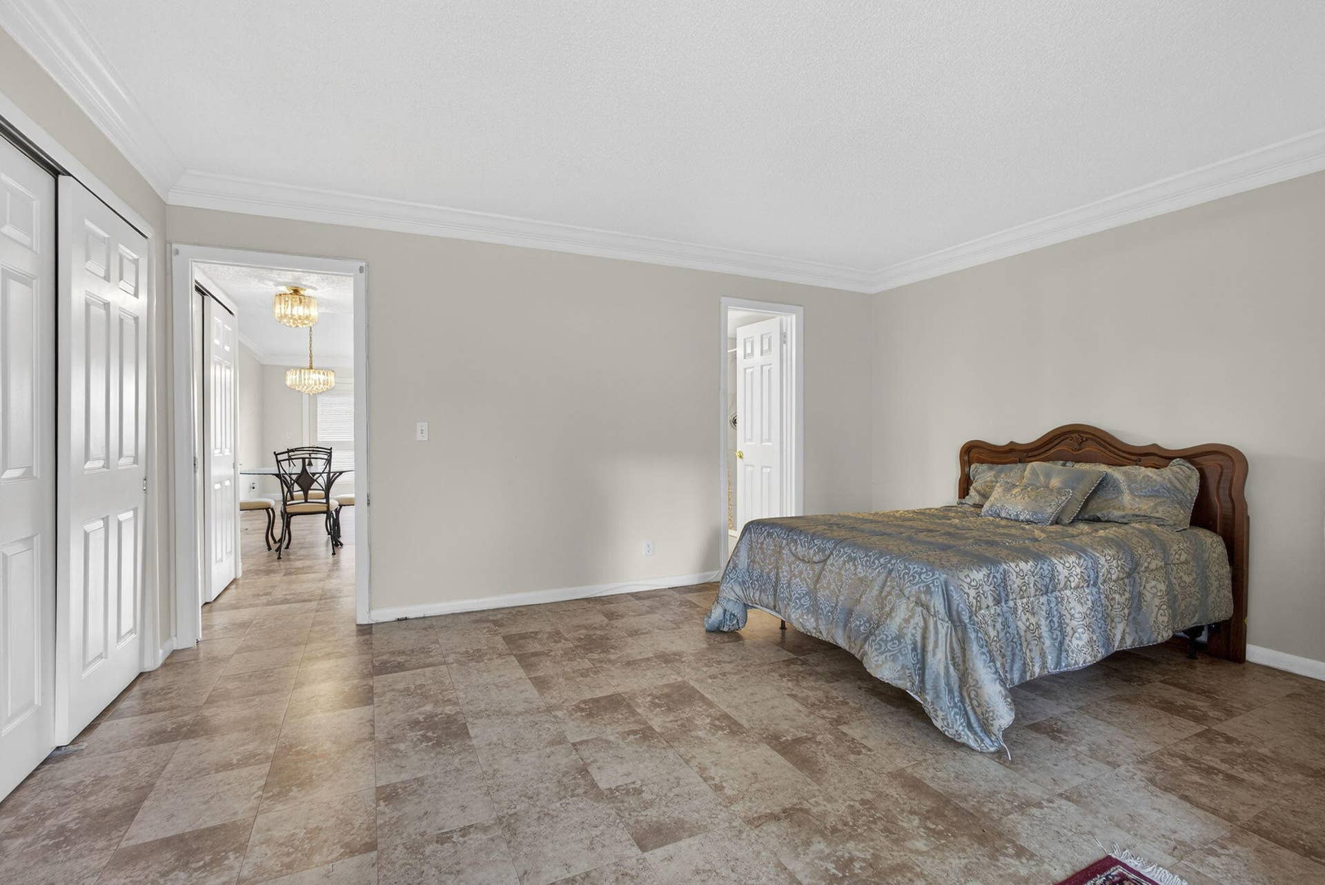 19 Hastings B, West Palm Beach, FL 33417 25-web-or-mls-BS1A1572
