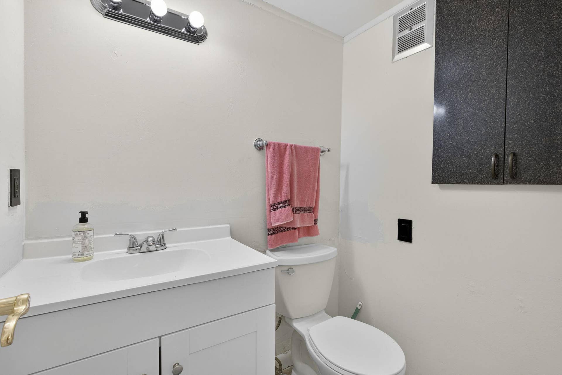 19 Hastings B, West Palm Beach, FL 33417 34-web-or-mls-BS1A1527
