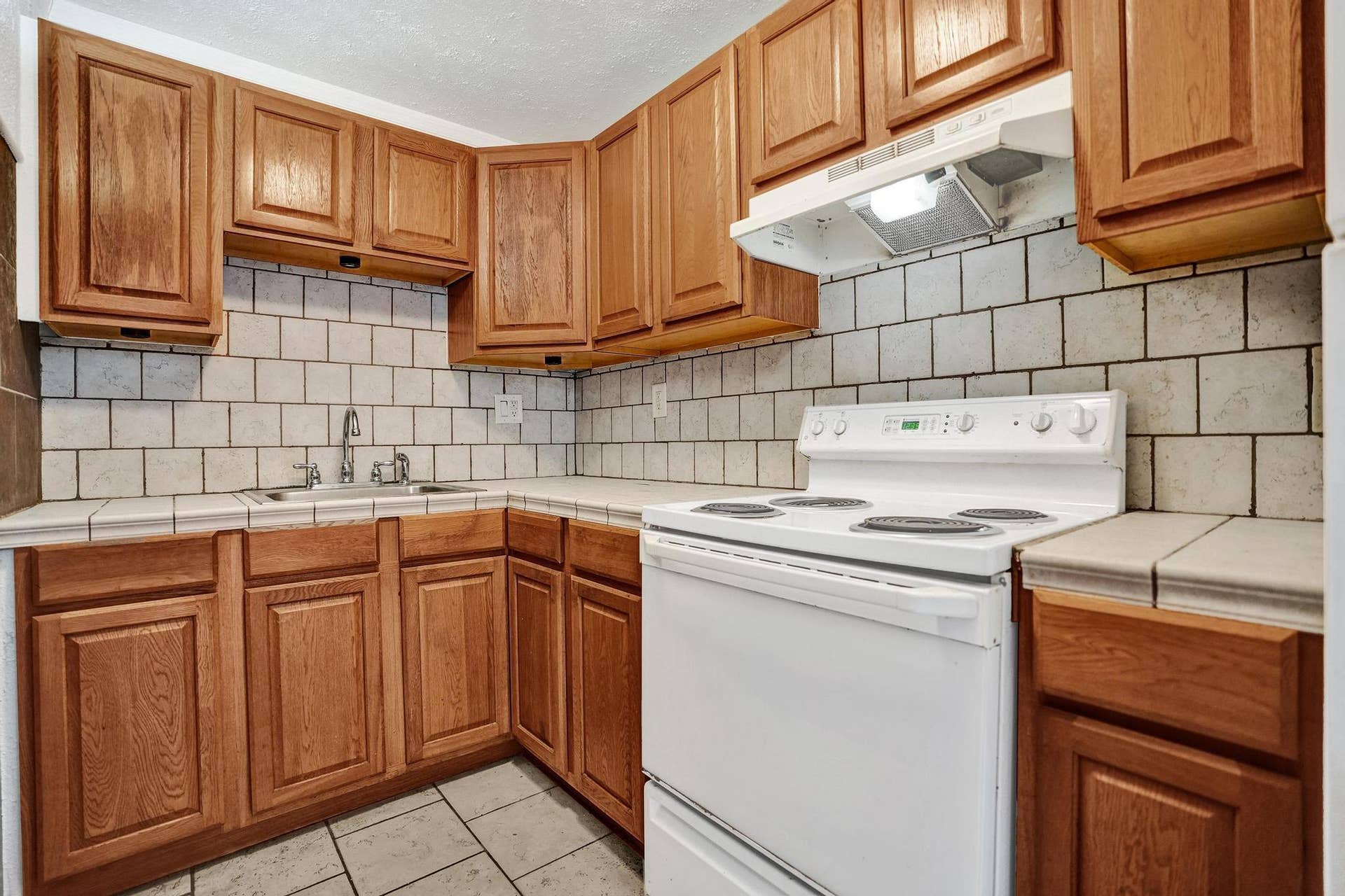 900 NE 18th Avenue, #1004, Fort Lauderdale, FL 33304 DSC05084