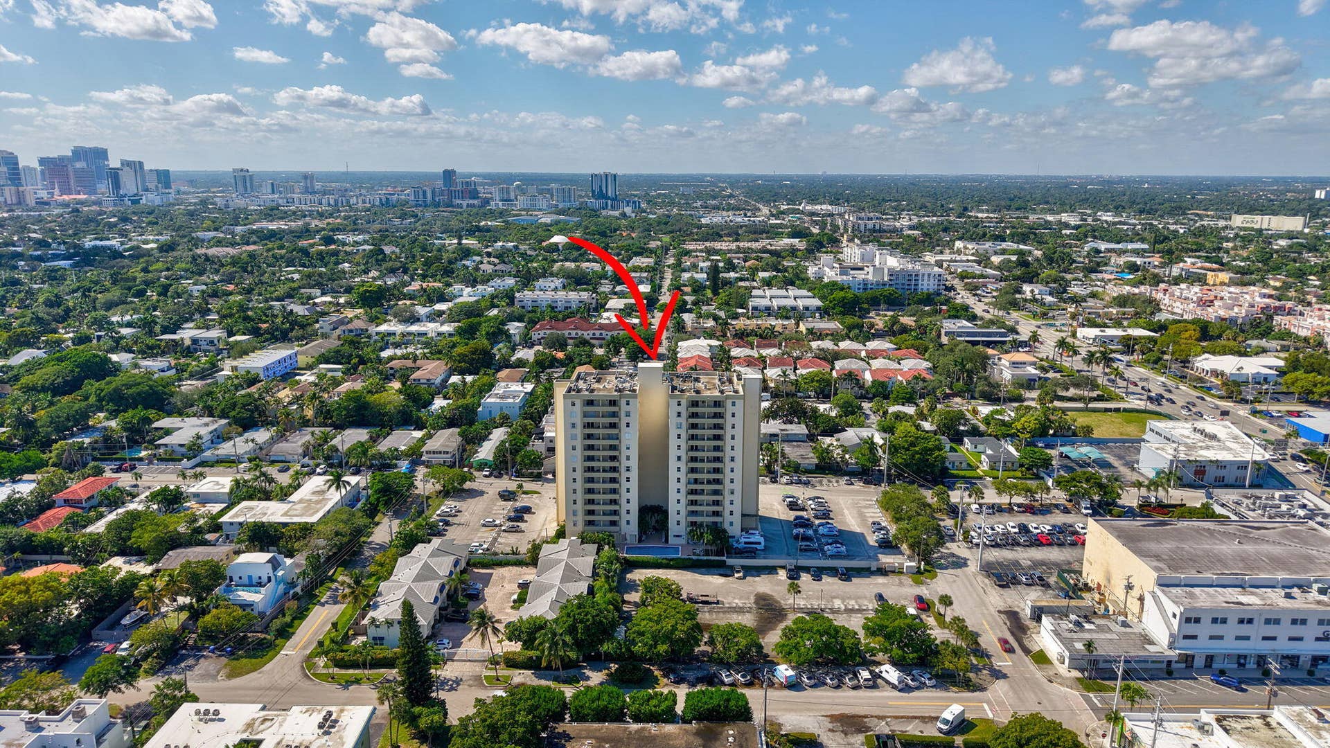 900 NE 18th Avenue, #1004, Fort Lauderdale, FL 33304 31-web-or-mls-DJI_20251030140114_0627_D_