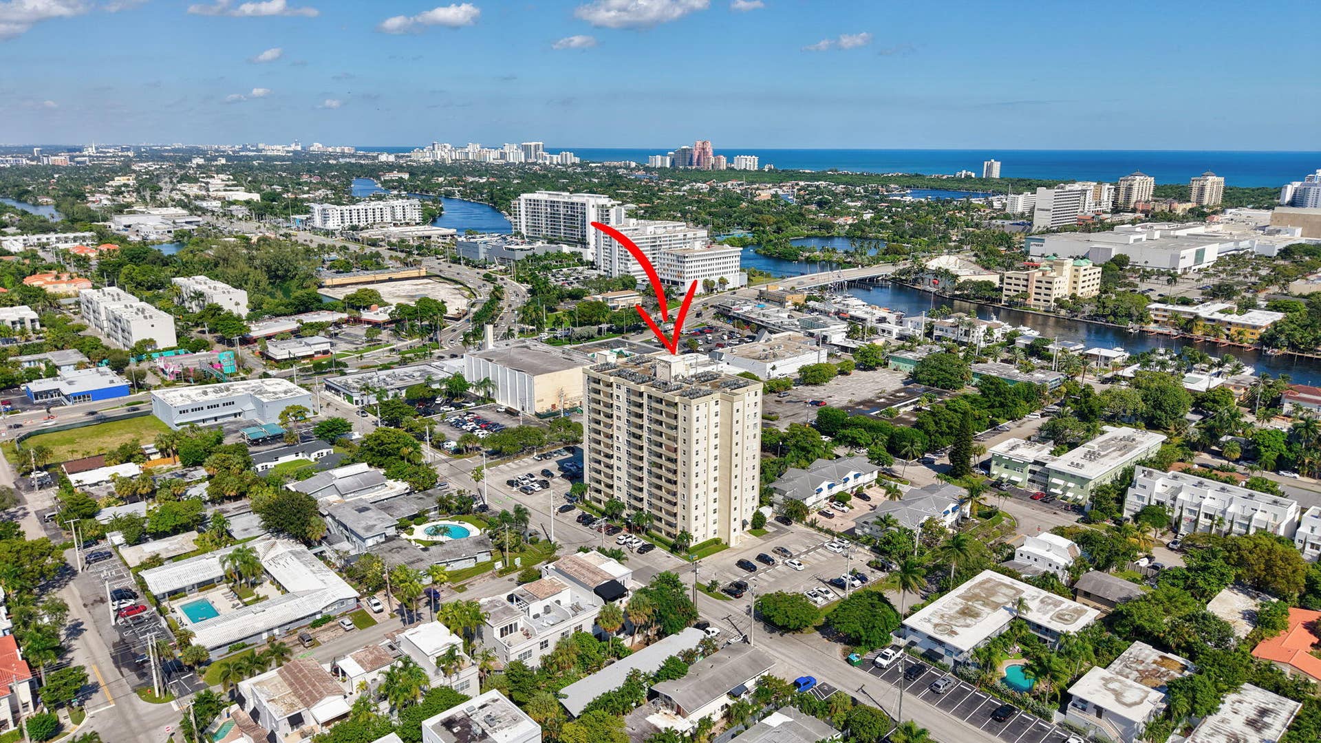 900 NE 18th Avenue, #1004, Fort Lauderdale, FL 33304 33-web-or-mls-DJI_20251030140202_0637_D_