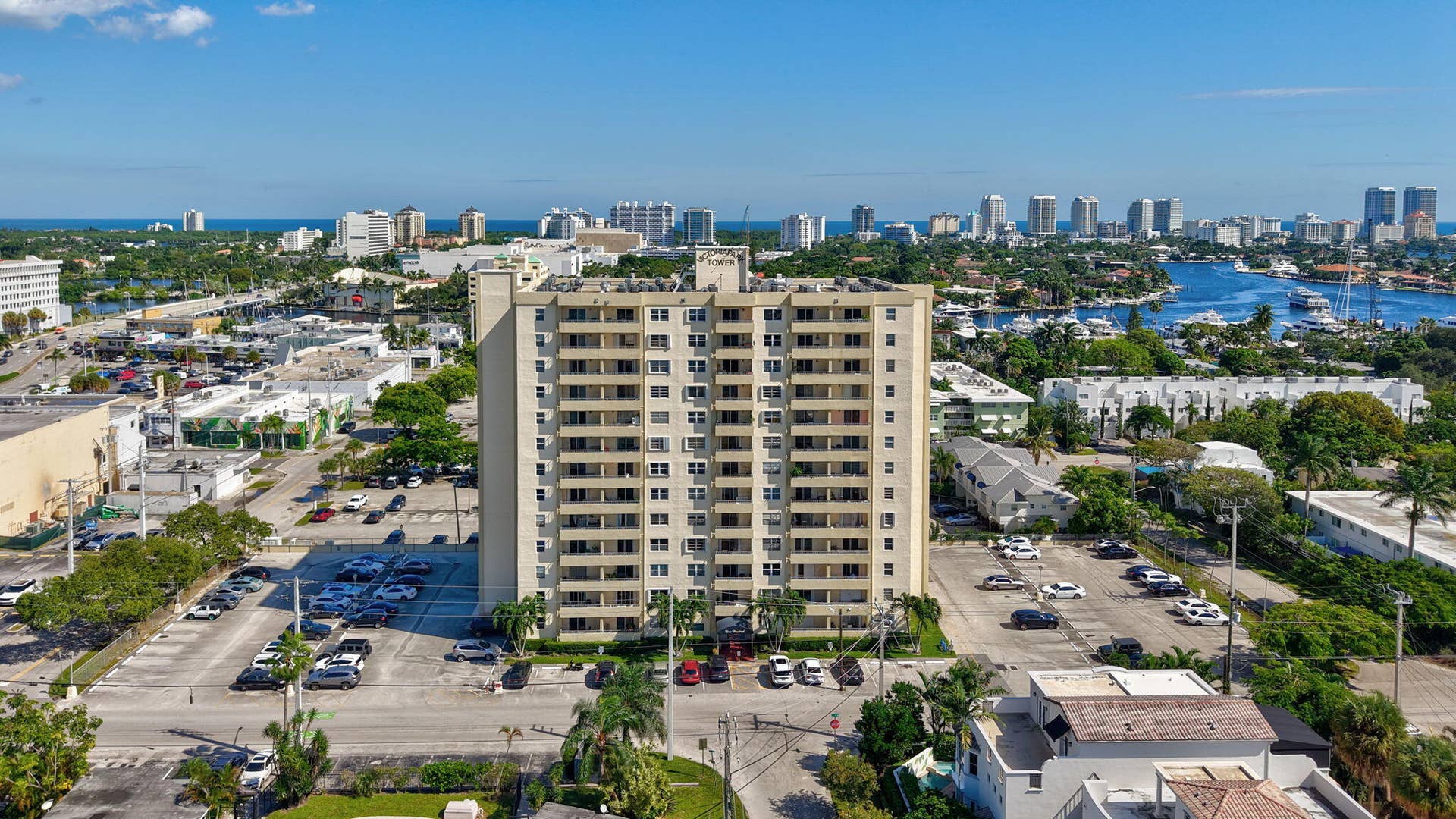 900 NE 18th Avenue, #1004, Fort Lauderdale, FL 33304 37-web-or-mls-DJI_20251030140316_0657_D_