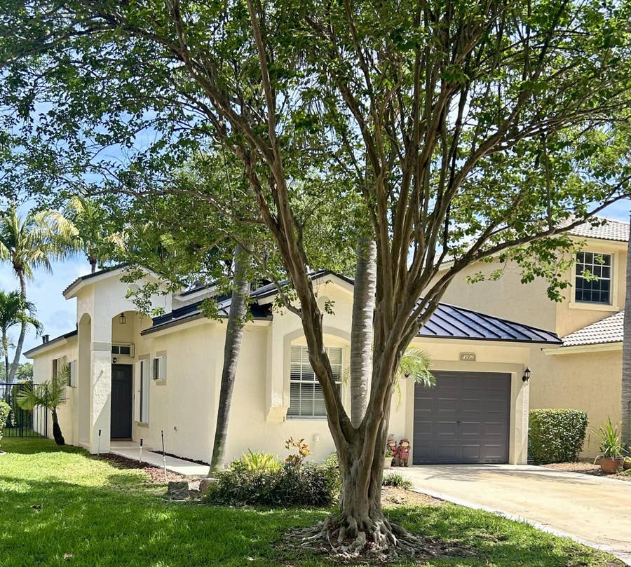 Property photo for 4939 Pelican Street, Coconut Creek, FL