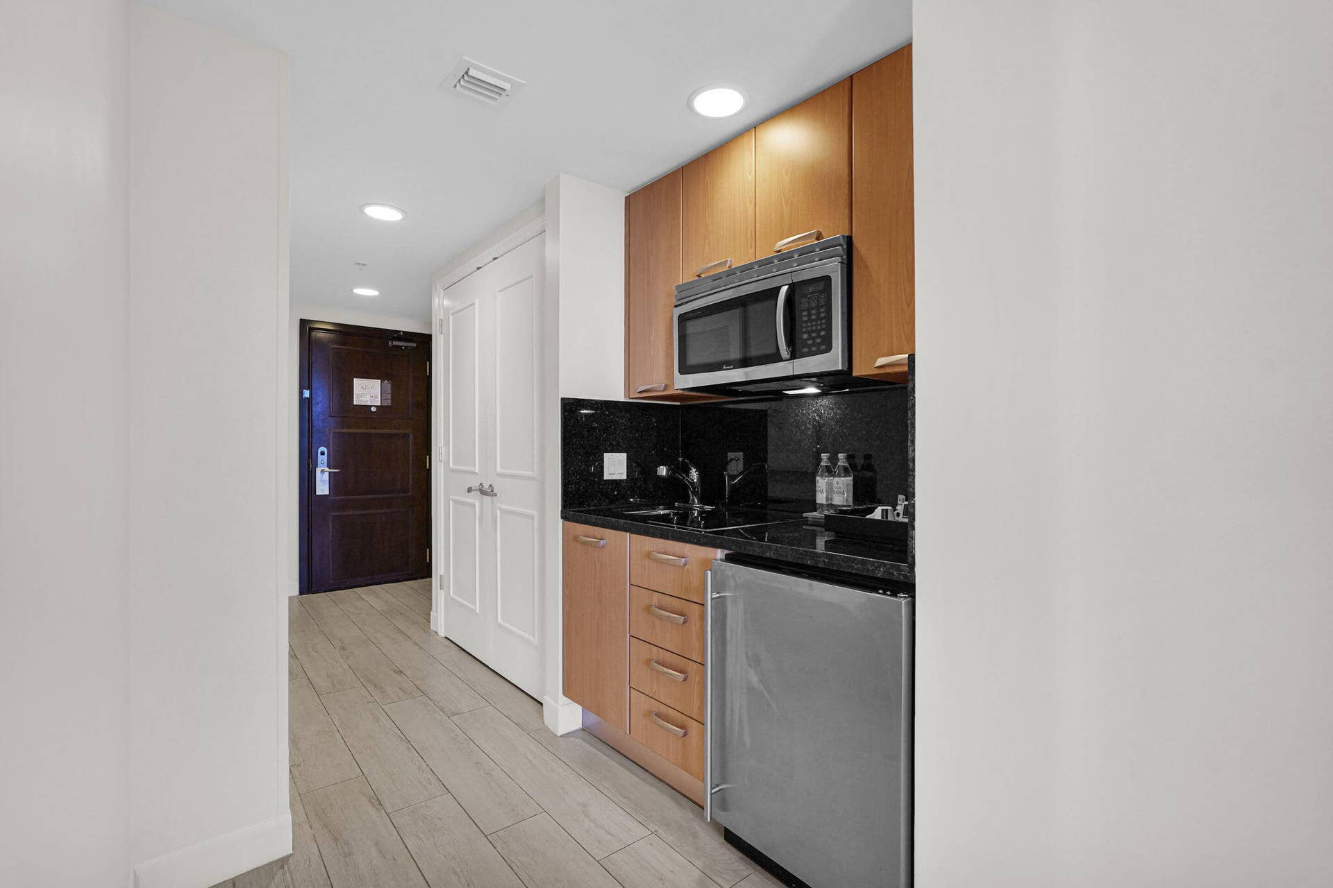 505 N Fort Lauderdale Beach Boulevard, #2314, Fort Lauderdale, FL 33304 32-web-or-mls-DSC00914