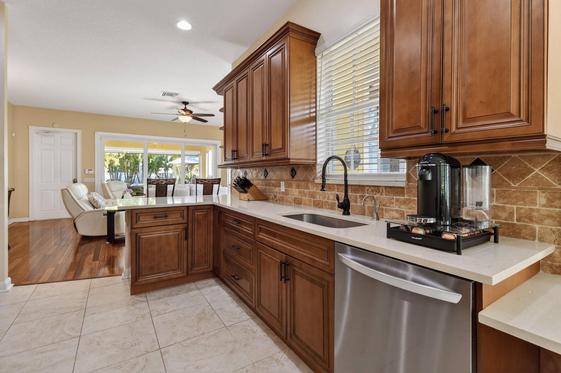 149 San Remo Drive, Jupiter, FL 33458 149SanRemoDr(21)