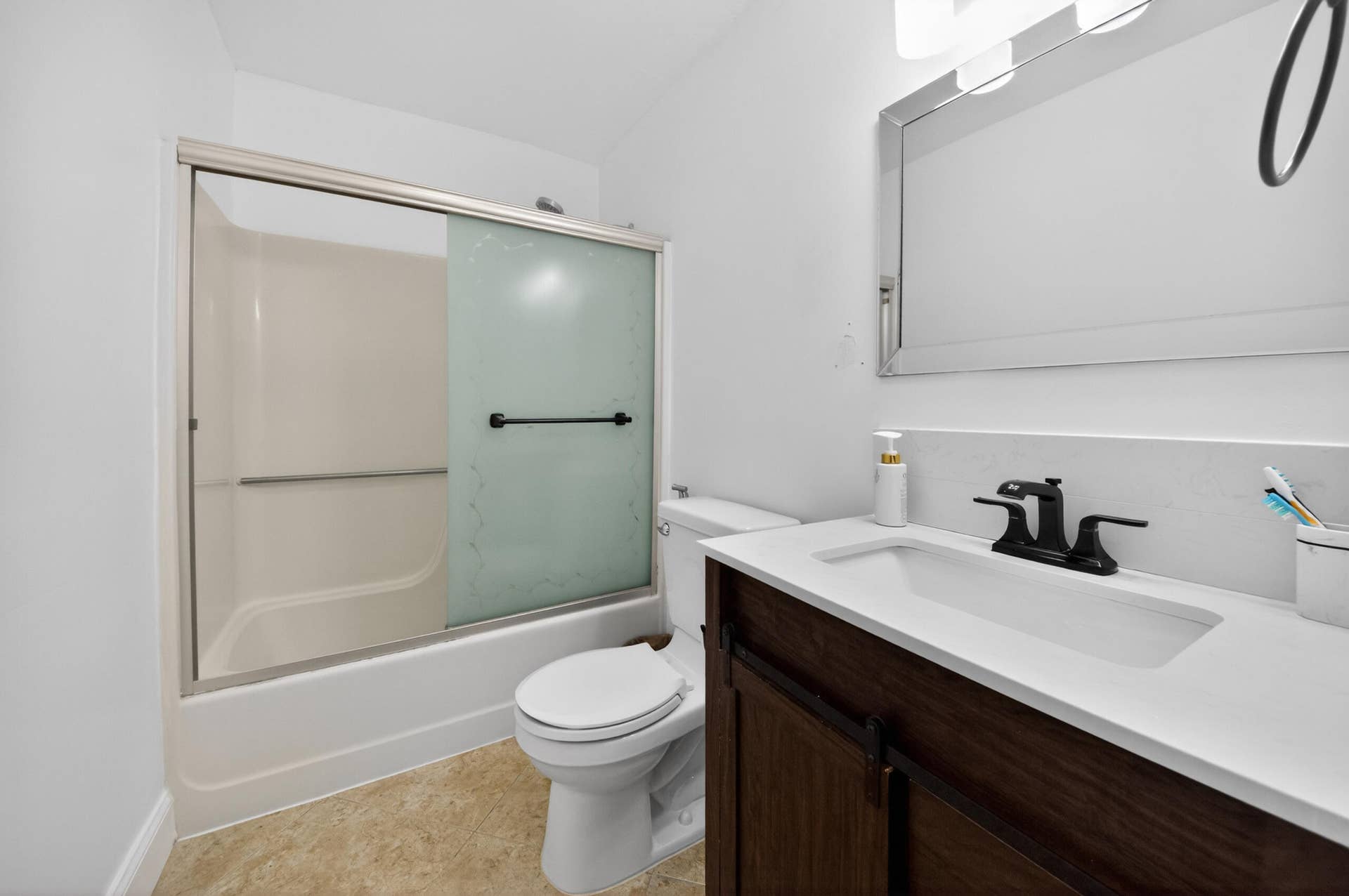 4357 NW 6 Avenue, Deerfield Beach, FL 33064 018_DSC_0792