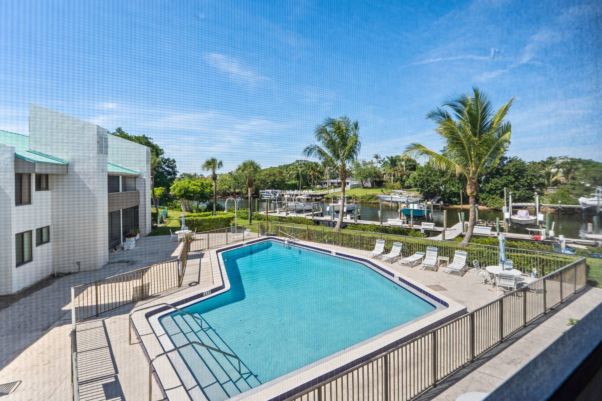 412 Southwind Drive, #B2, North Palm Beach, FL 33408 View Rear Patio