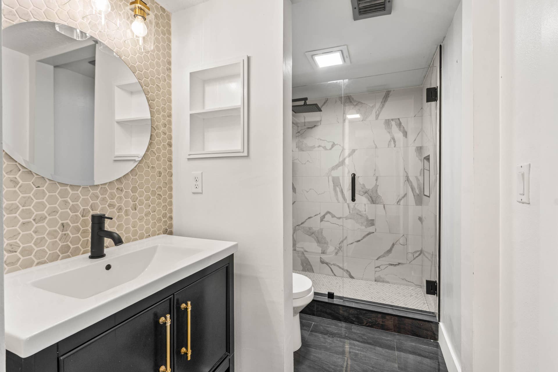 412 Southwind Drive, #B2, North Palm Beach, FL 33408 Black handles being installed