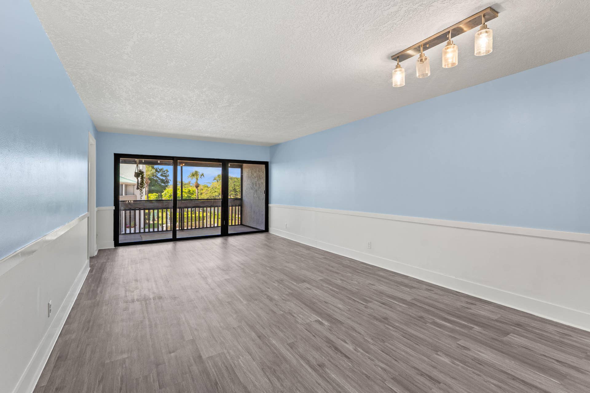 412 Southwind Drive, #B2, North Palm Beach, FL 33408 Living