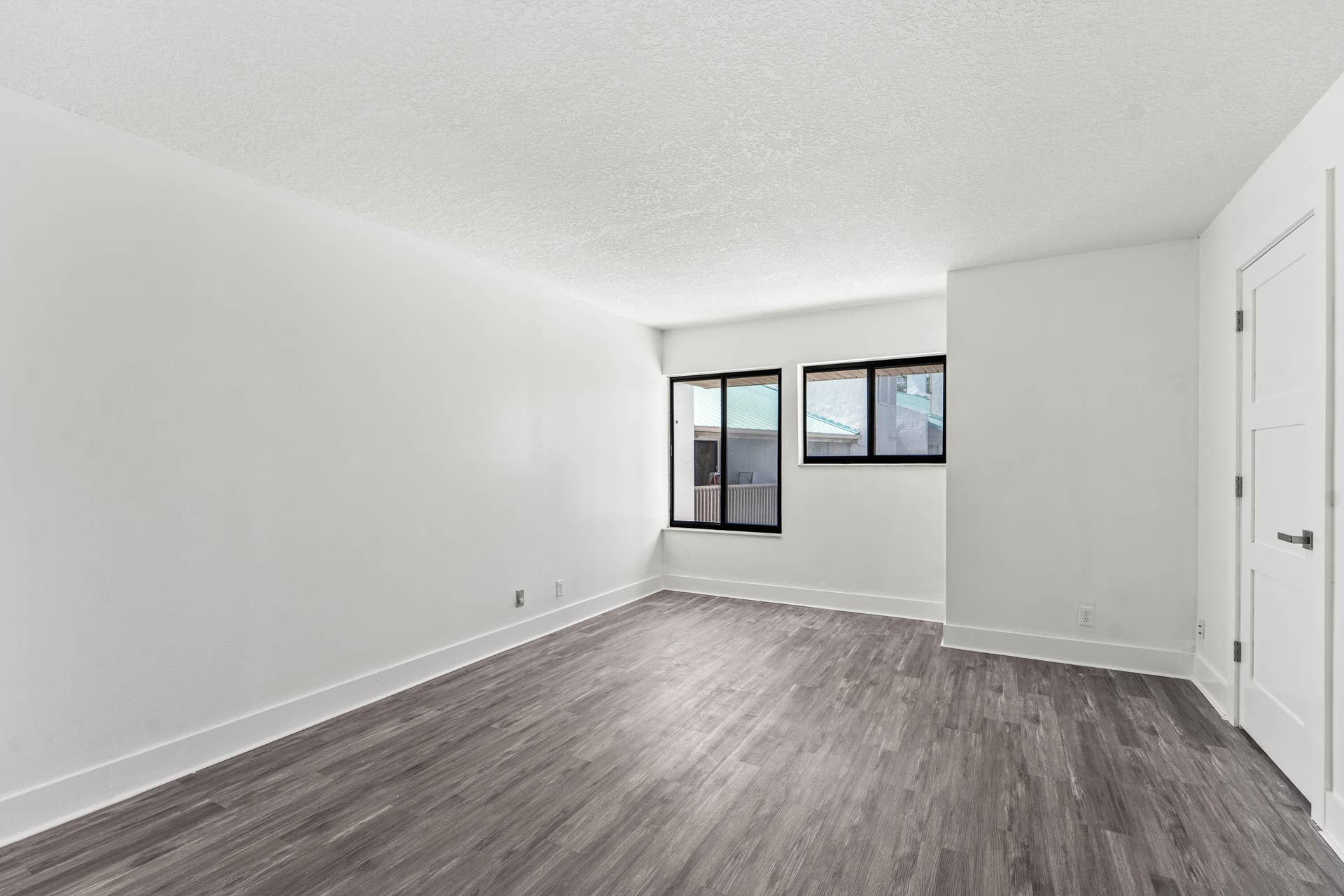 412 Southwind Drive, #B2, North Palm Beach, FL 33408 Master Bedroom