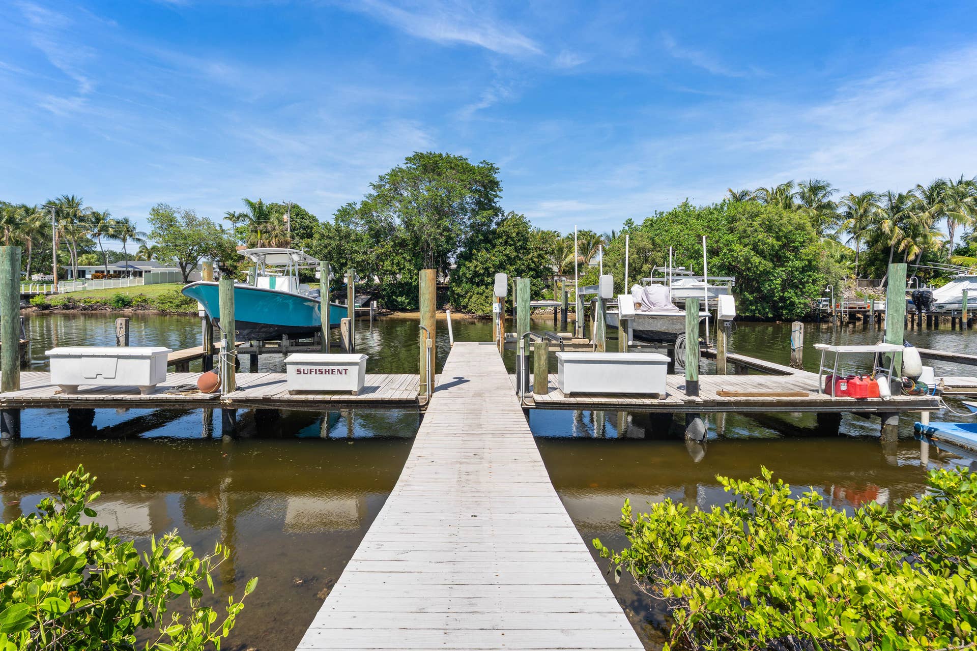412 Southwind Drive, #B2, North Palm Beach, FL 33408 Docks