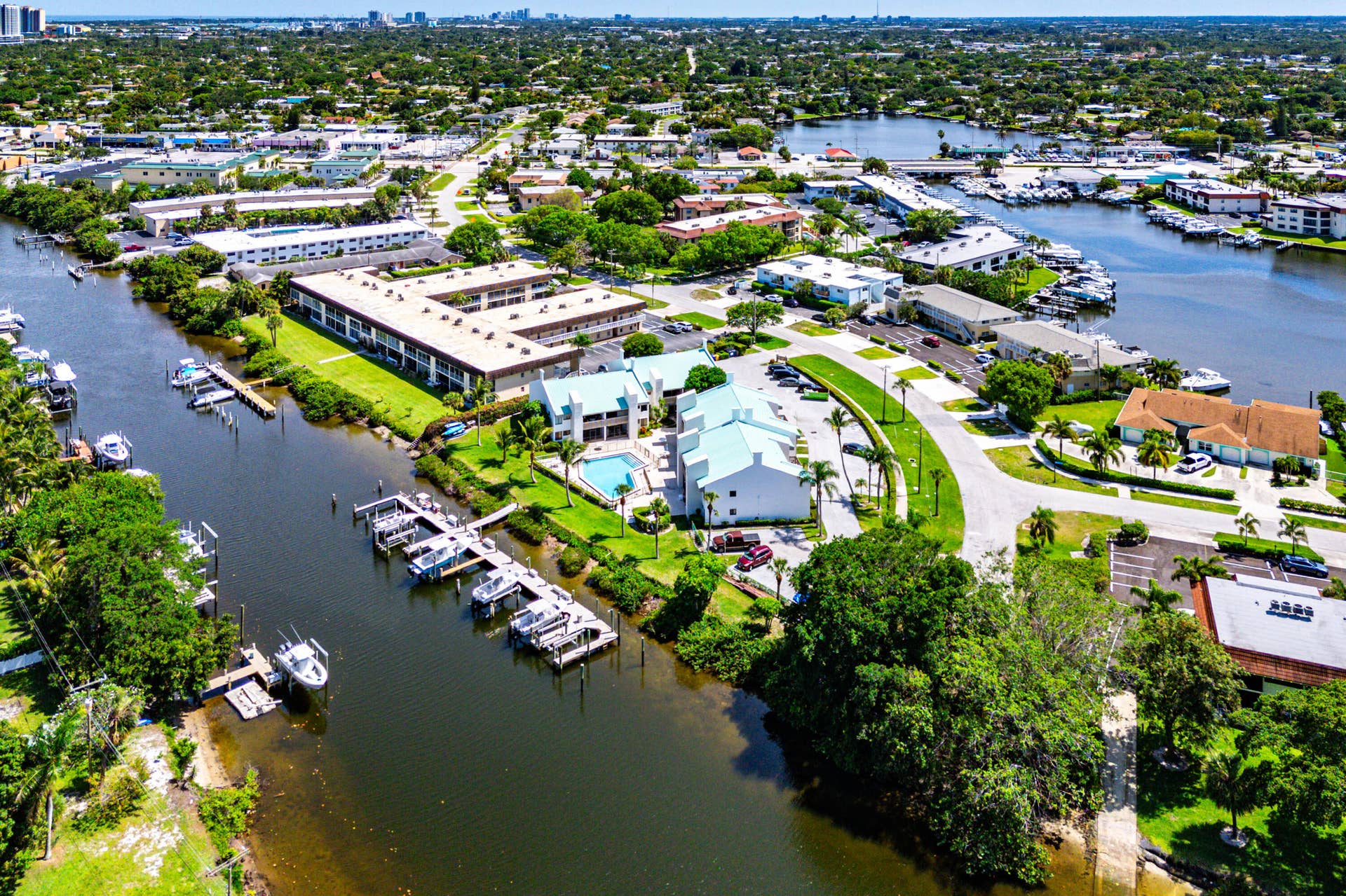 412 Southwind Drive, #B2, North Palm Beach, FL 33408 Aerial/Building